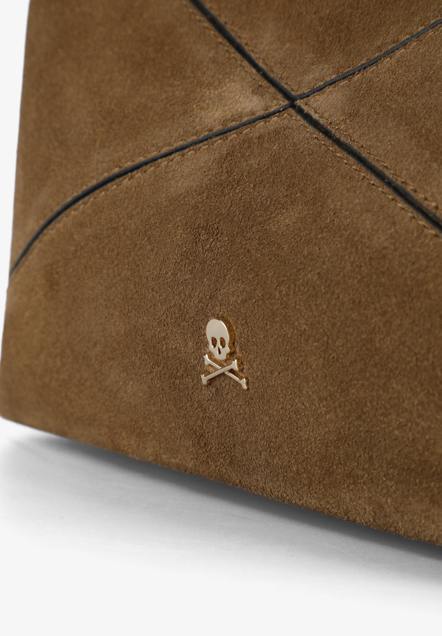 LEATHER BUCKET BAG