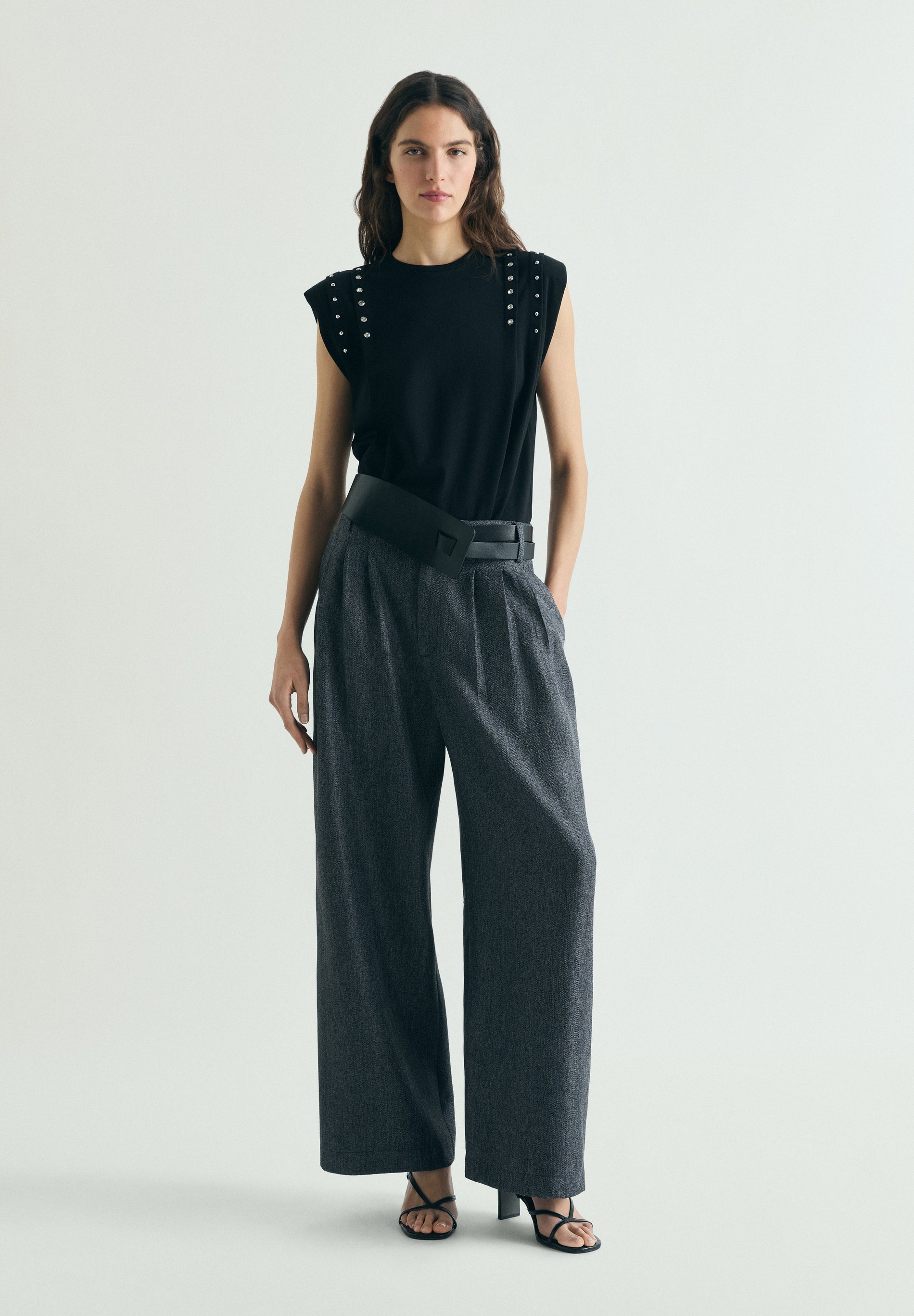 HERRINGBONE TROUSERS WITH DARTS