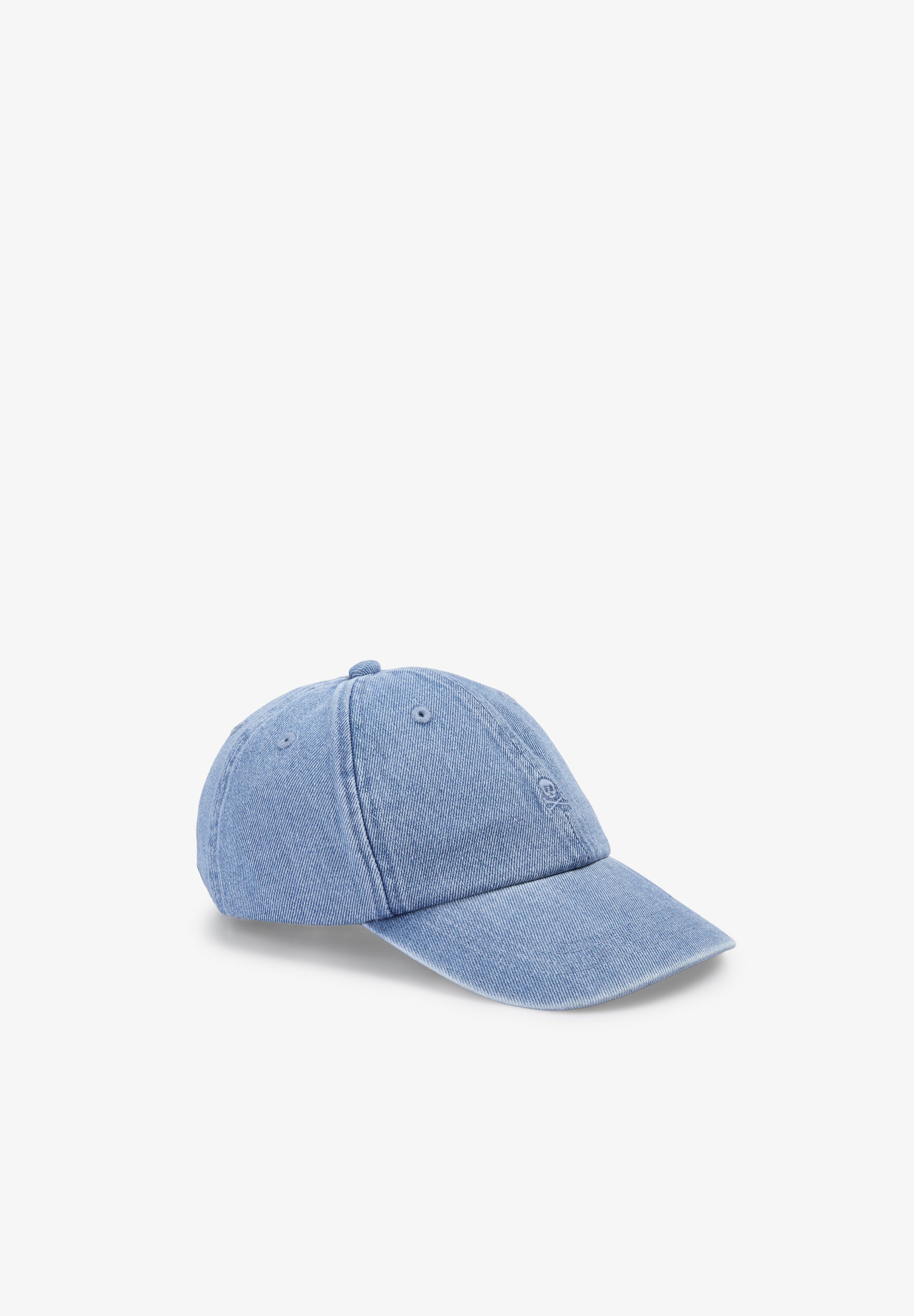 MATCHING CAP WITH SKULL