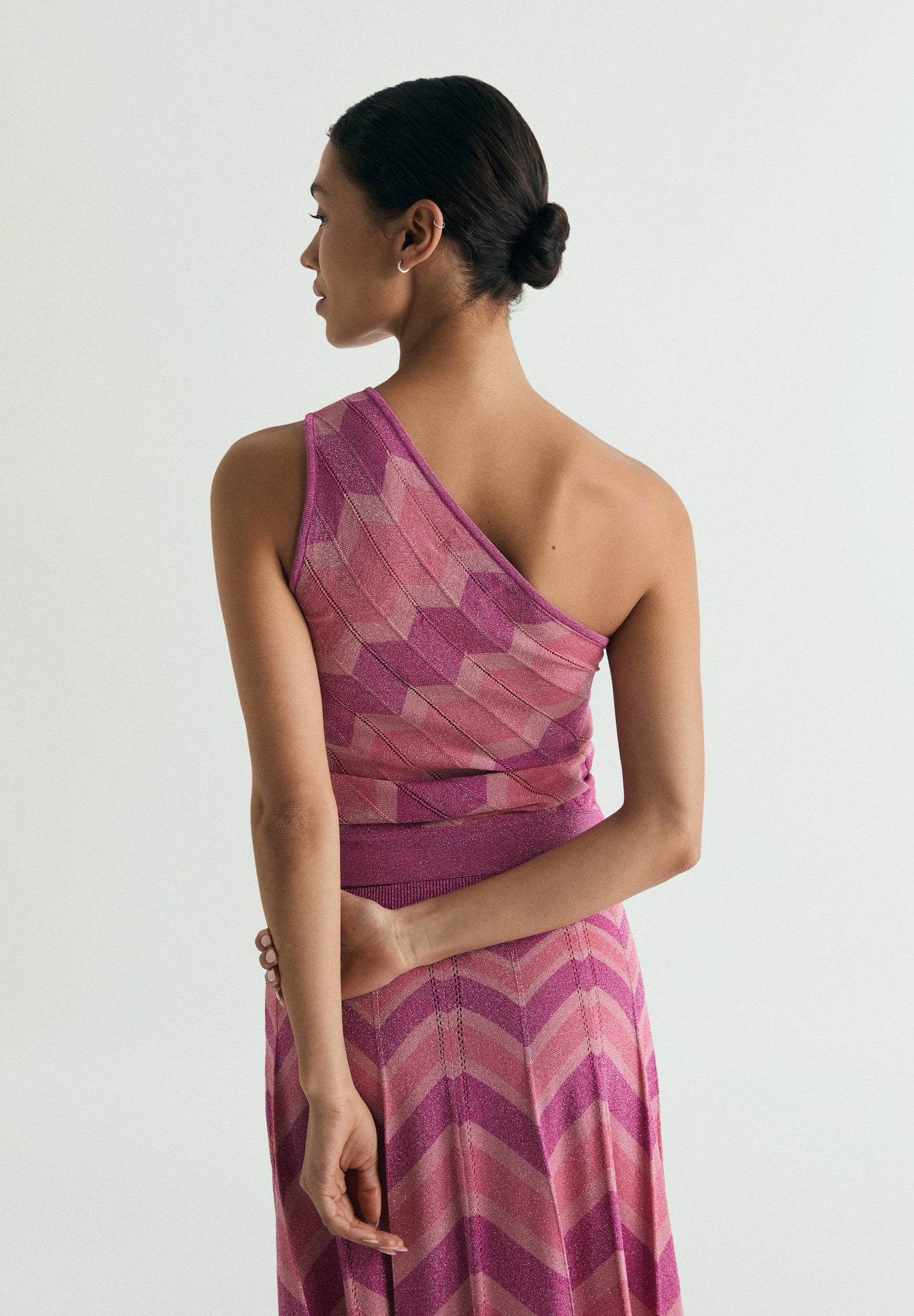 ASYMMETRIC LUREX KNIT TOP