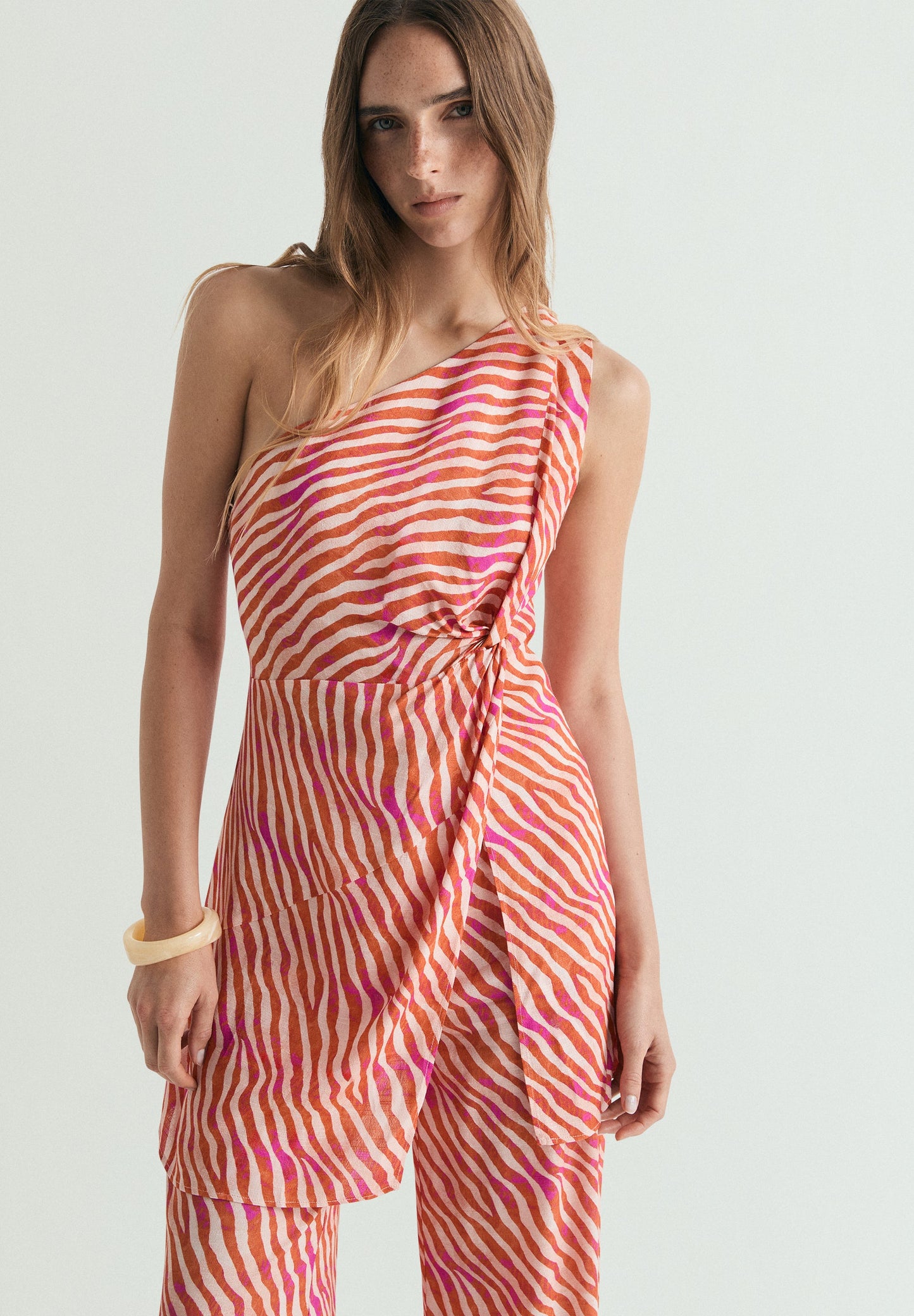 ANIMAL PRINT ASYMMETRIC TOP