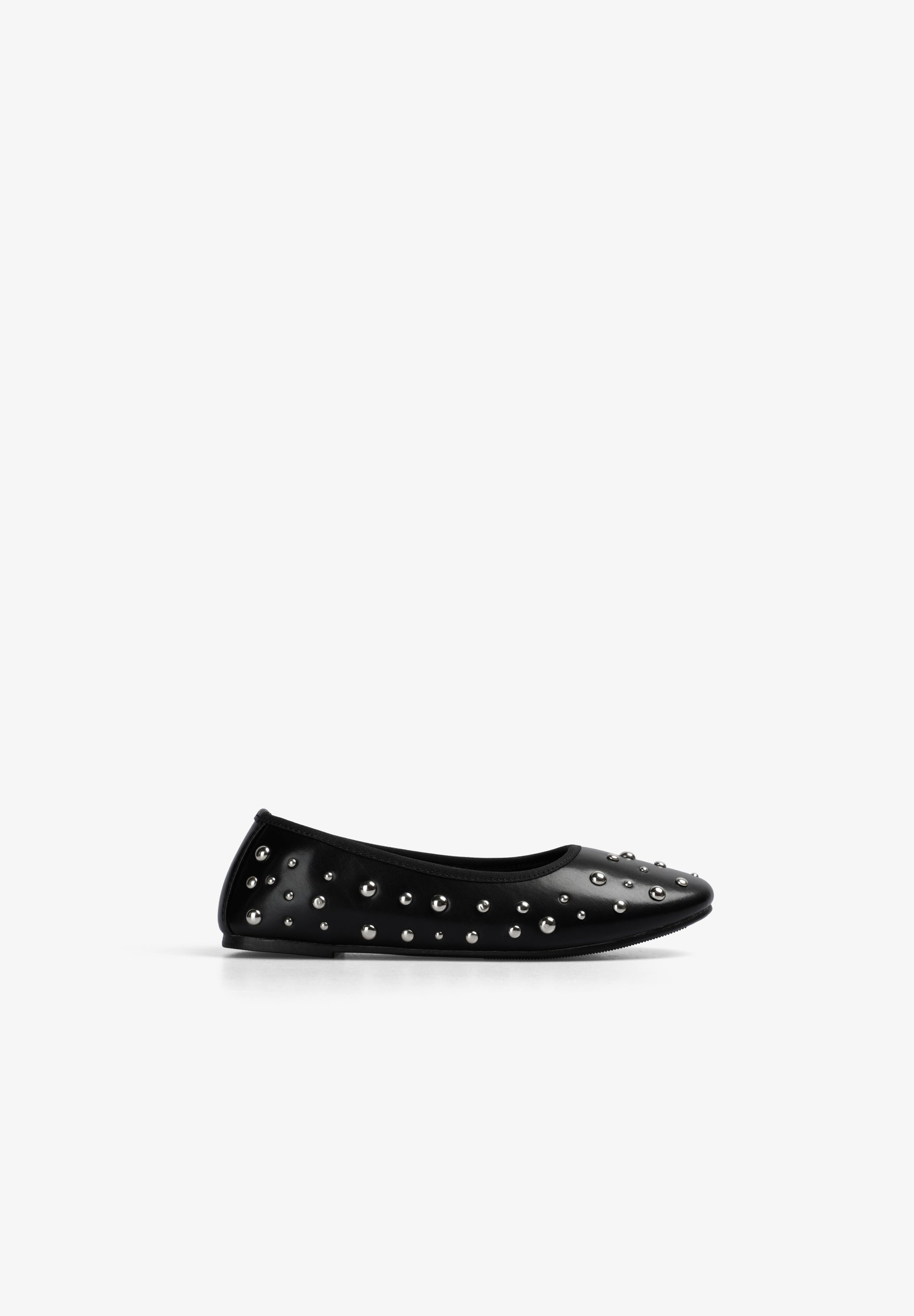 LEATHER BALLET FLATS WITH STUDS