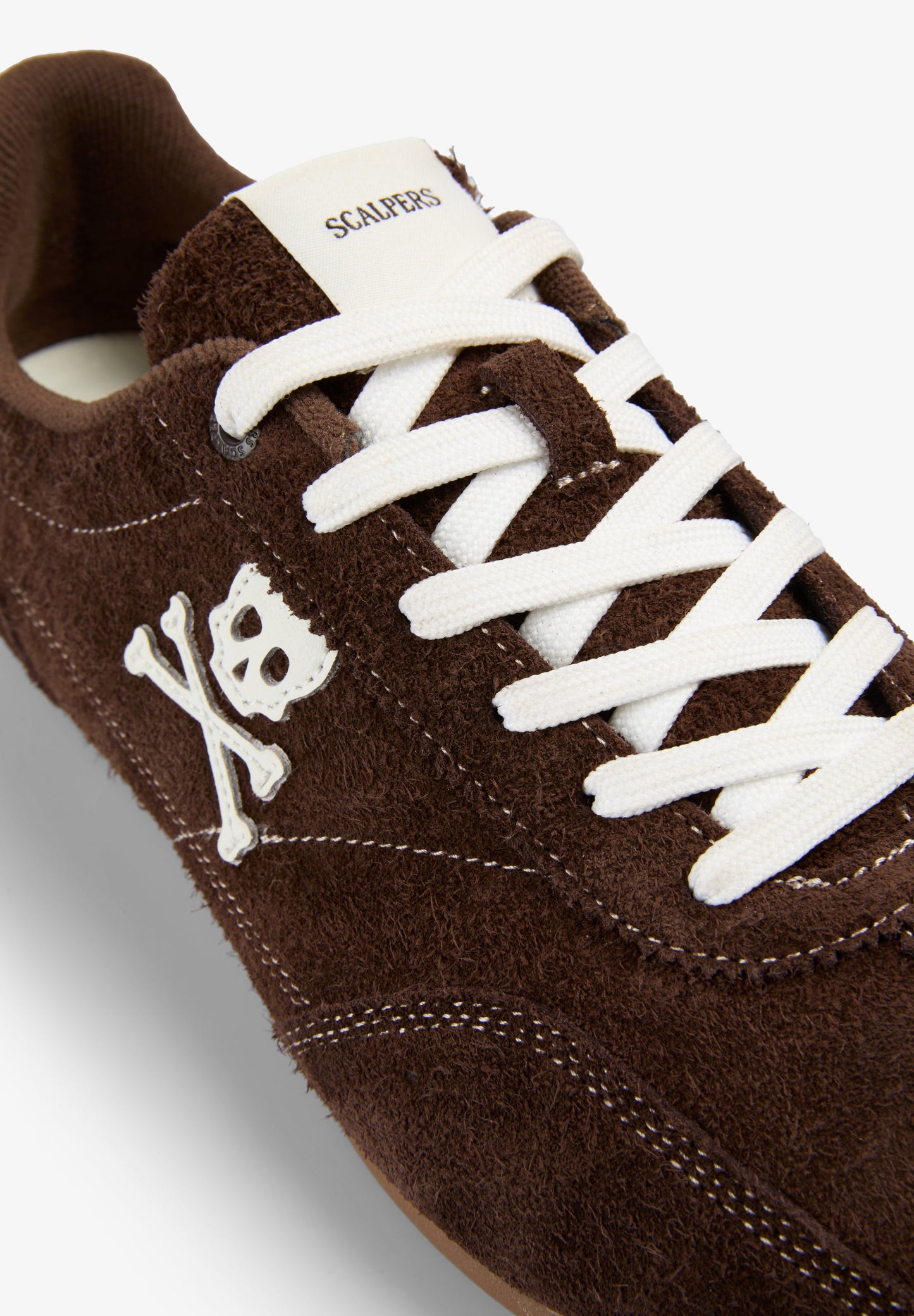 RETRO SKULL SNEAKERS