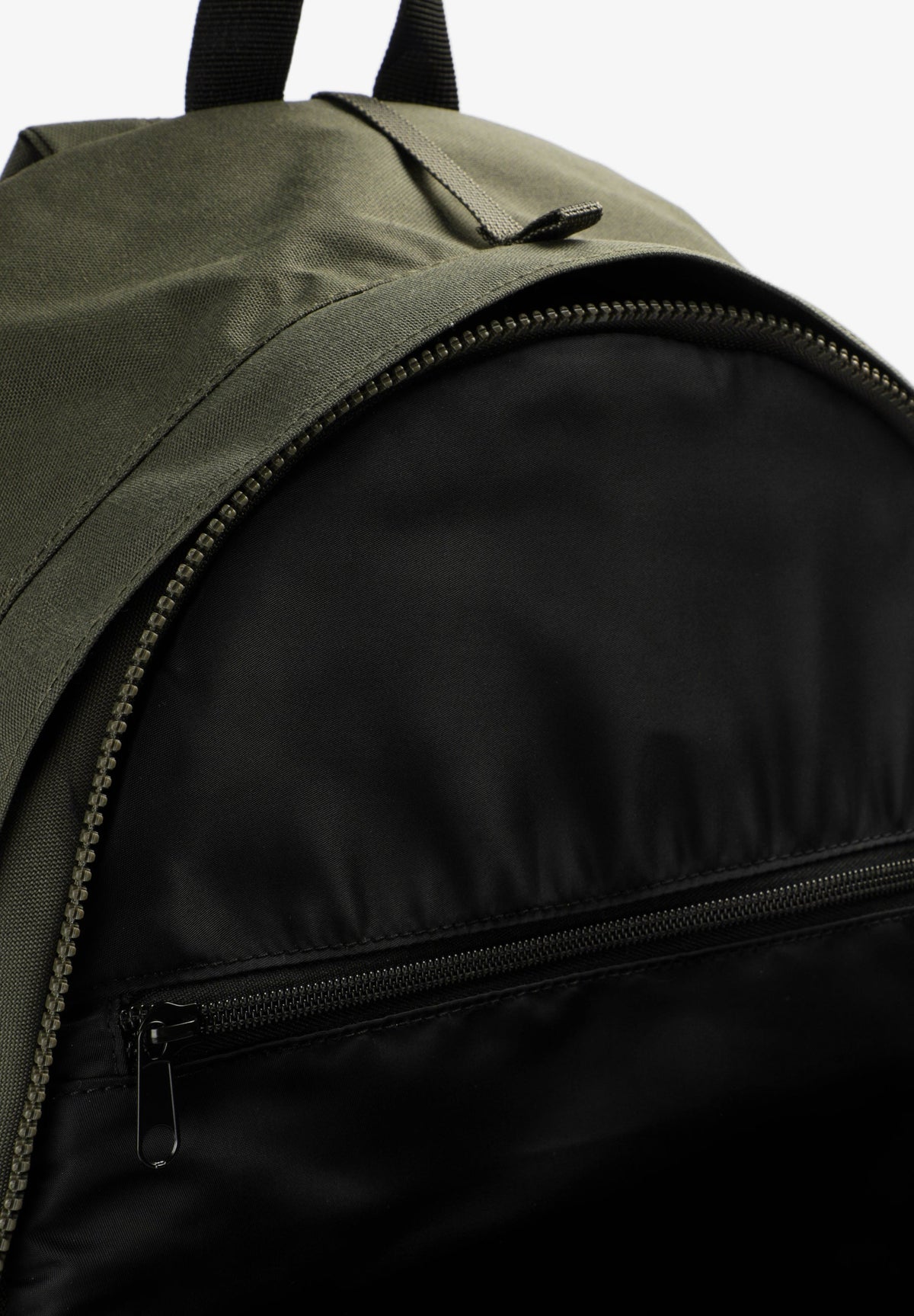 TECHNICAL BACKPACK WITH POCKETS