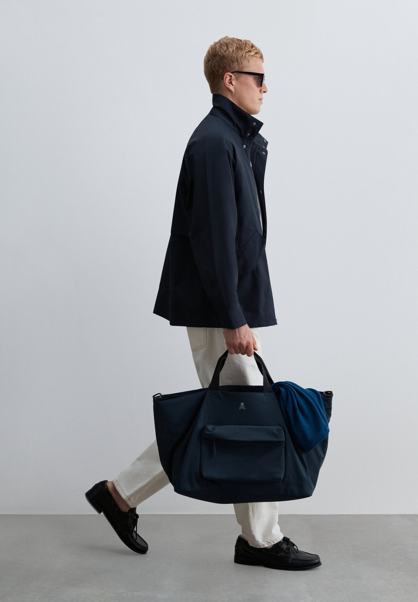 TECHNICAL BAG WITH FRONT POCKET