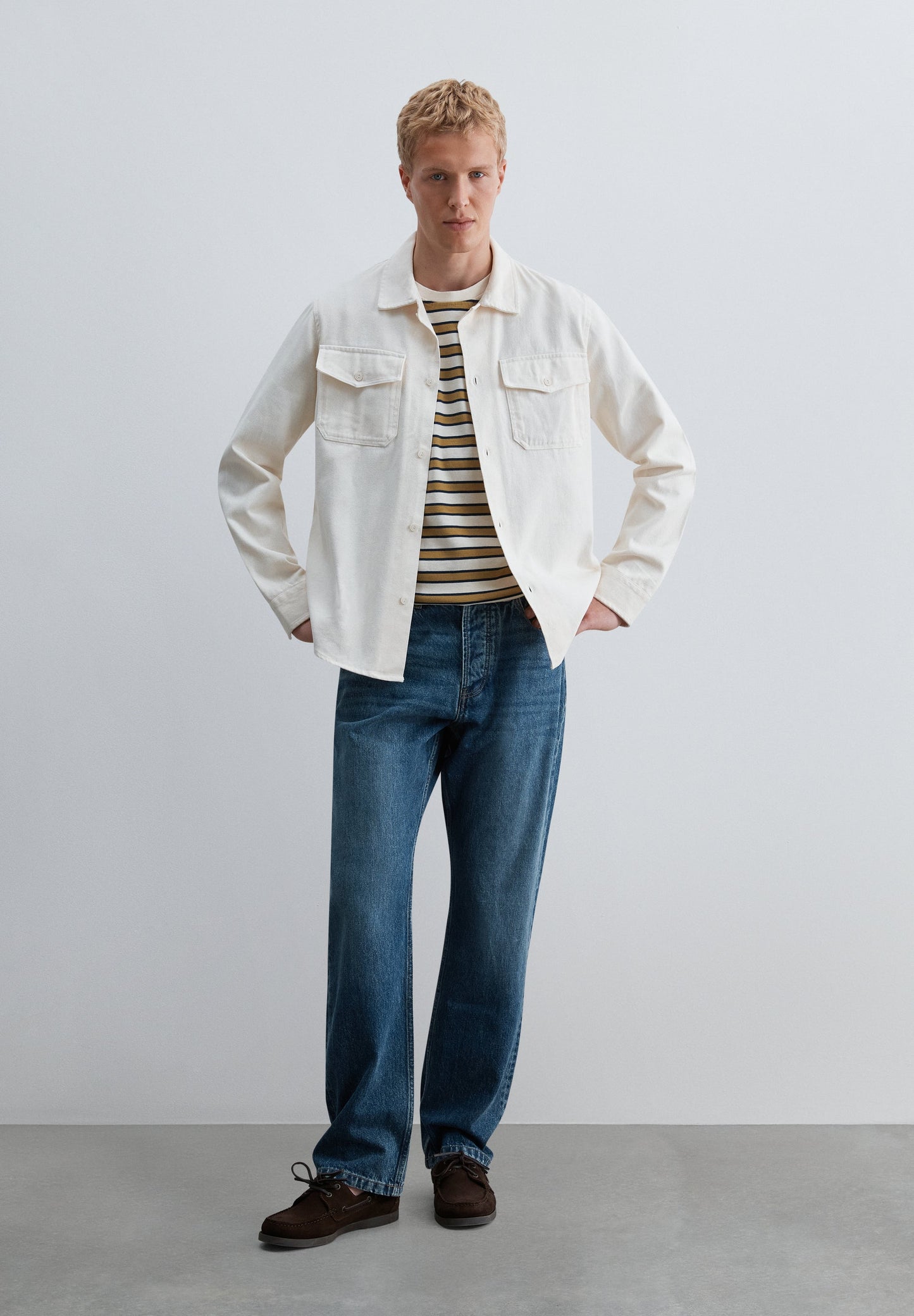 BOXY FIT OVERSHIRT WITH POCKETS