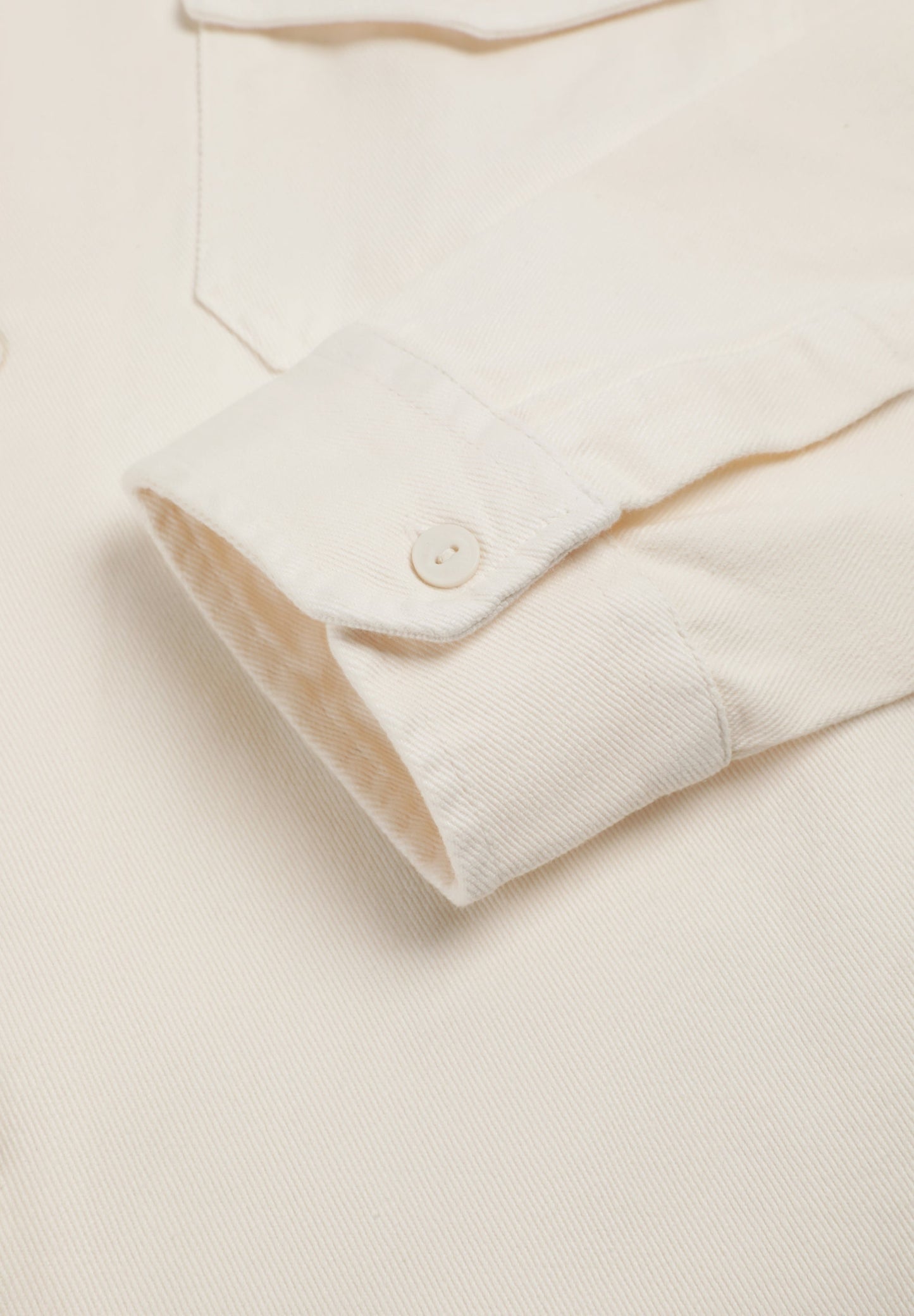 BOXY FIT OVERSHIRT WITH POCKETS
