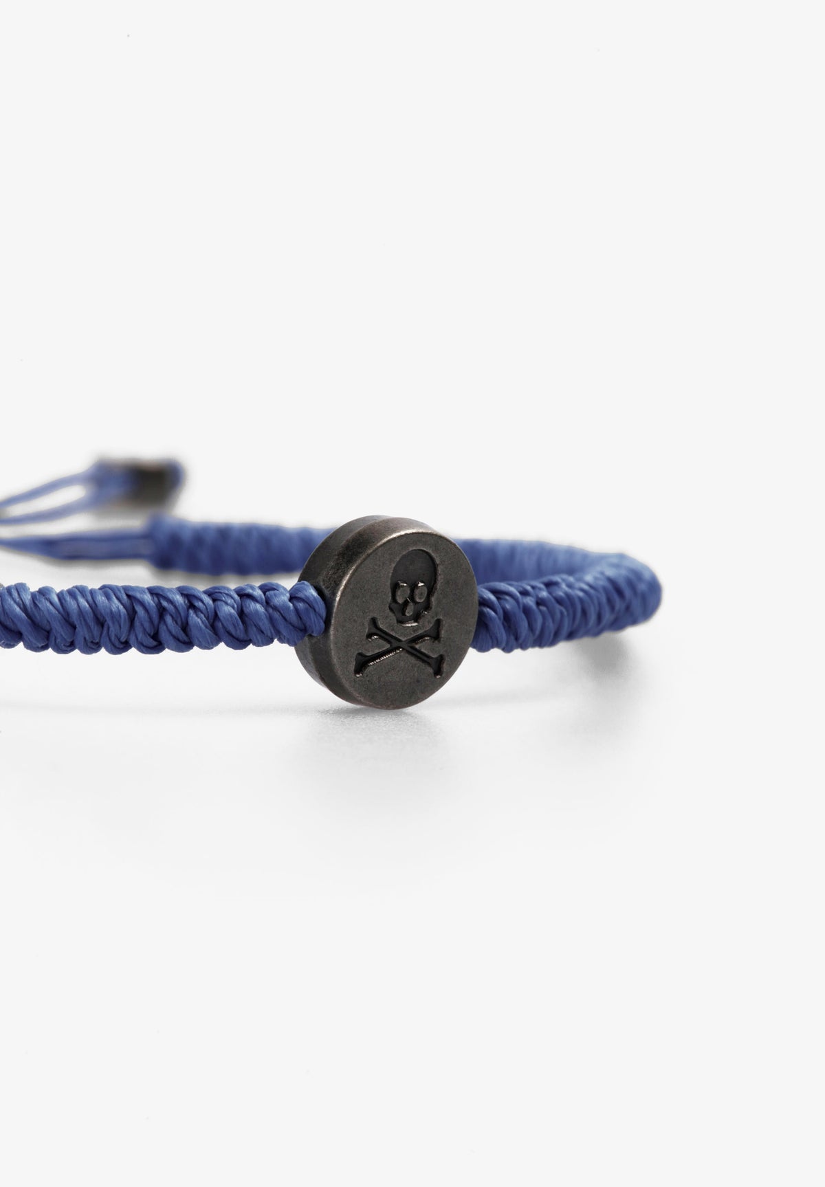 ADJUSTABLE BRAIDED BRACELET