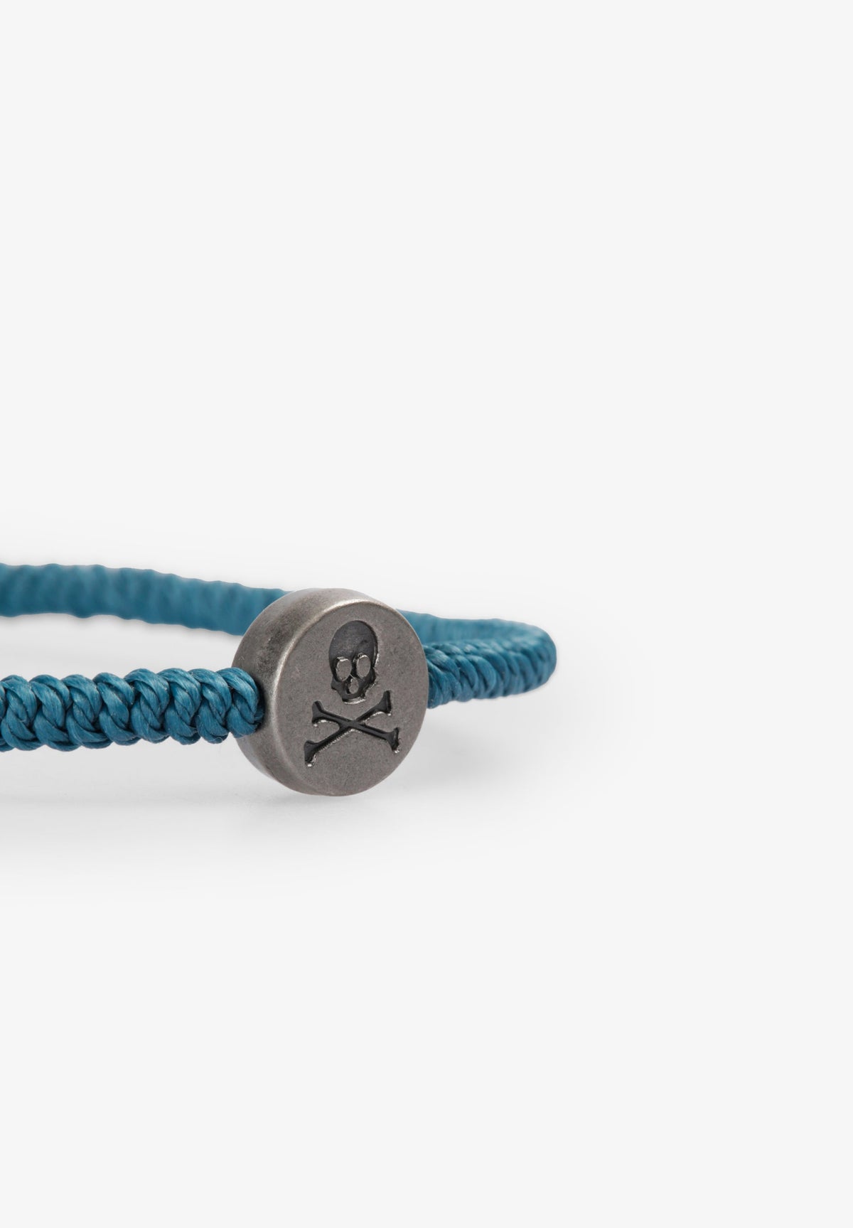 ADJUSTABLE BRAIDED BRACELET
