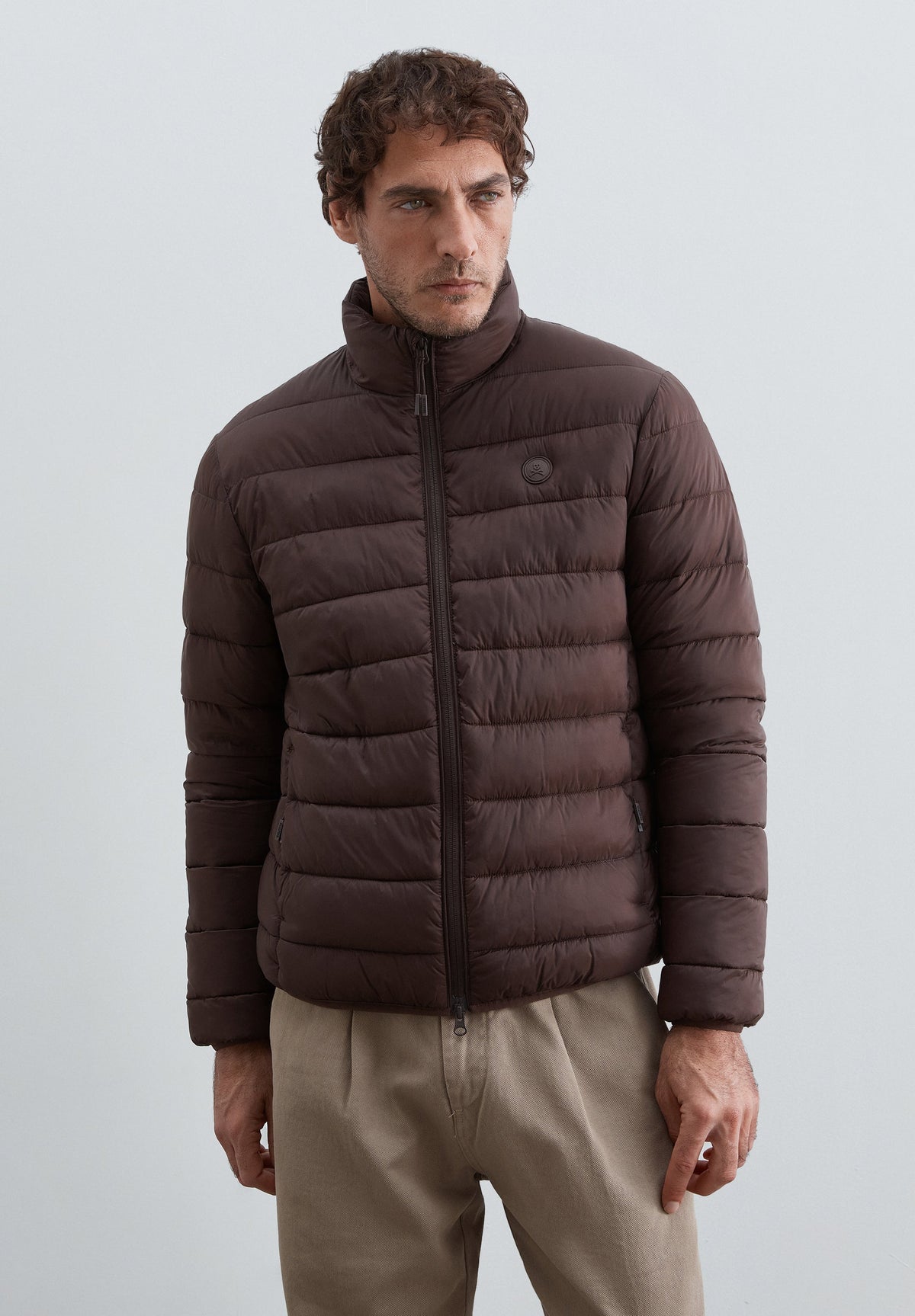 LIGHTWEIGHT PUFFER JACKET