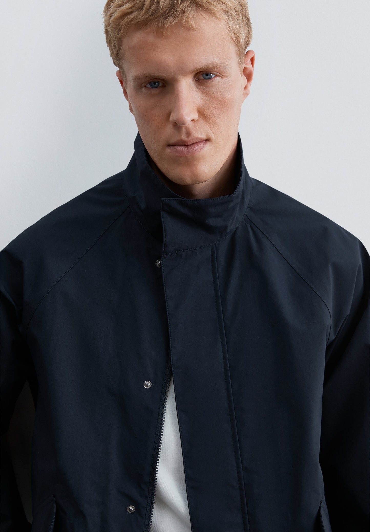 WATERPROOF TECHNICAL HIGH COLLAR JACKET