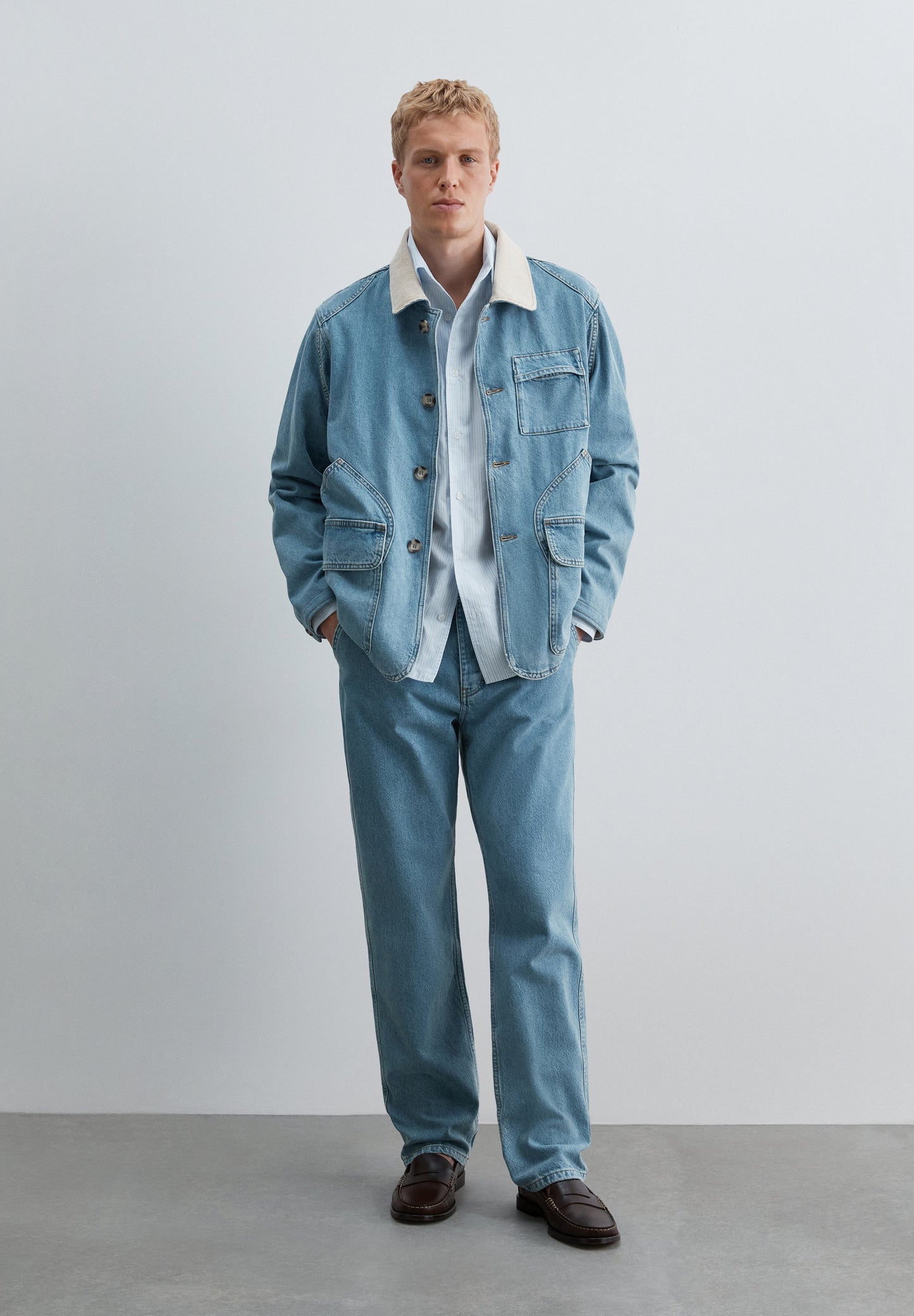 MULTI-POCKET DENIM JACKET