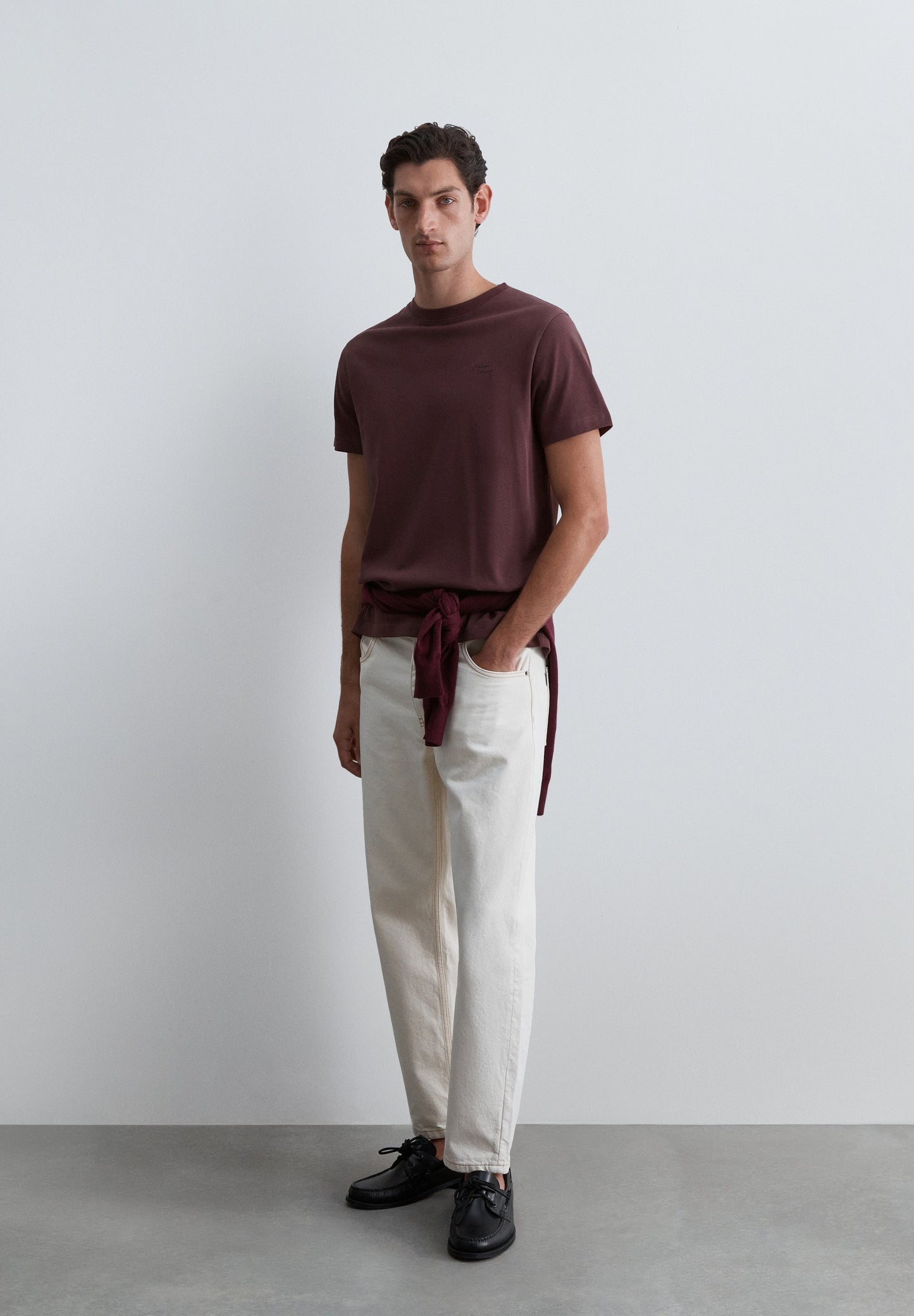HEAVY KNIT EMBROIDERED T-SHIRT
