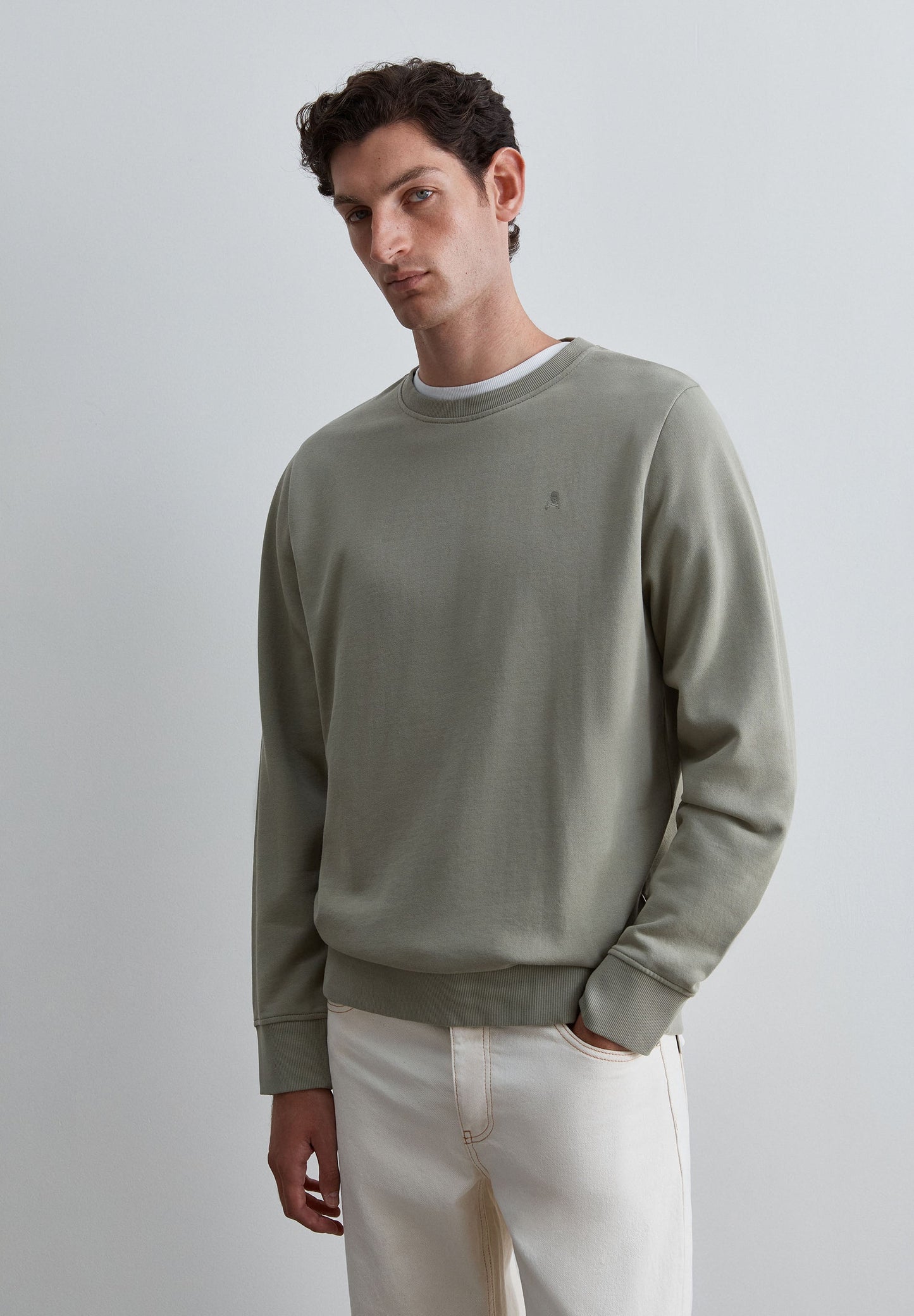 SWEATSHIRT WITH RAISED LOGO