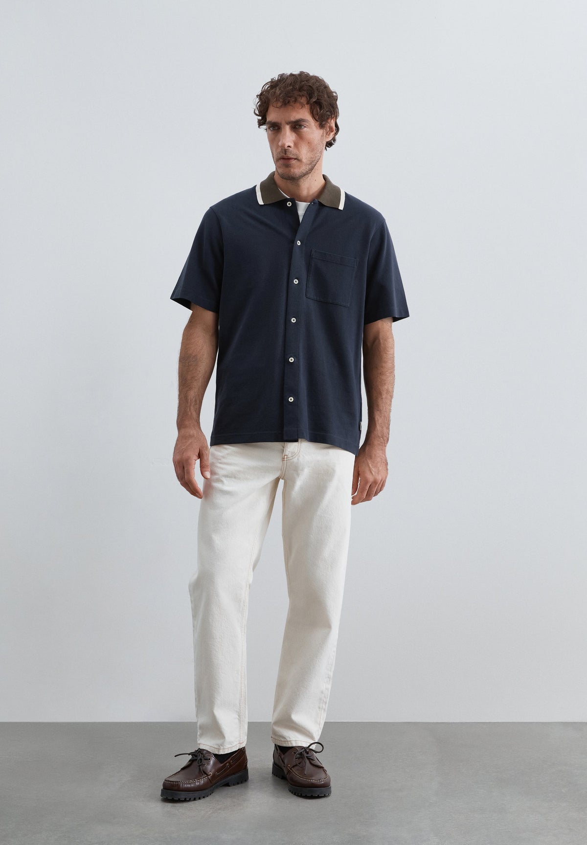 SHORT SLEEVE CARDIGAN WITH POCKET