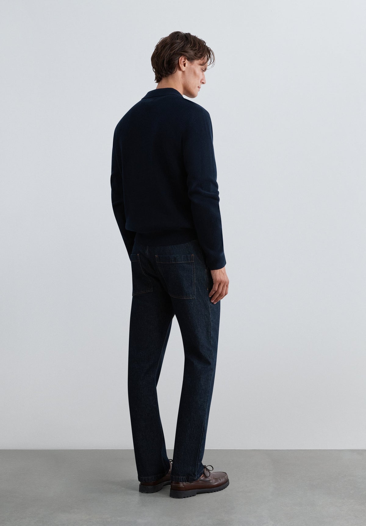 STRAIGHT JEANS
