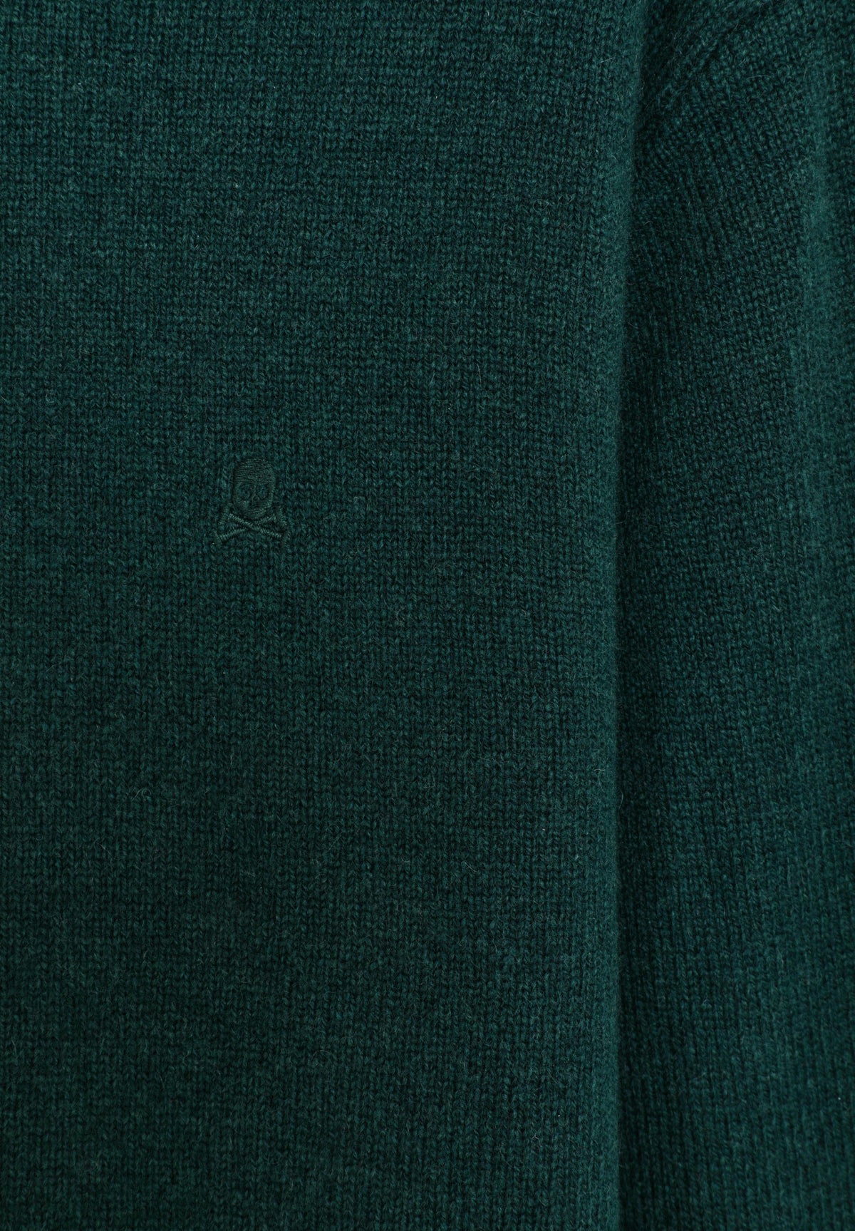 ROUND NECK WOOL SWEATER