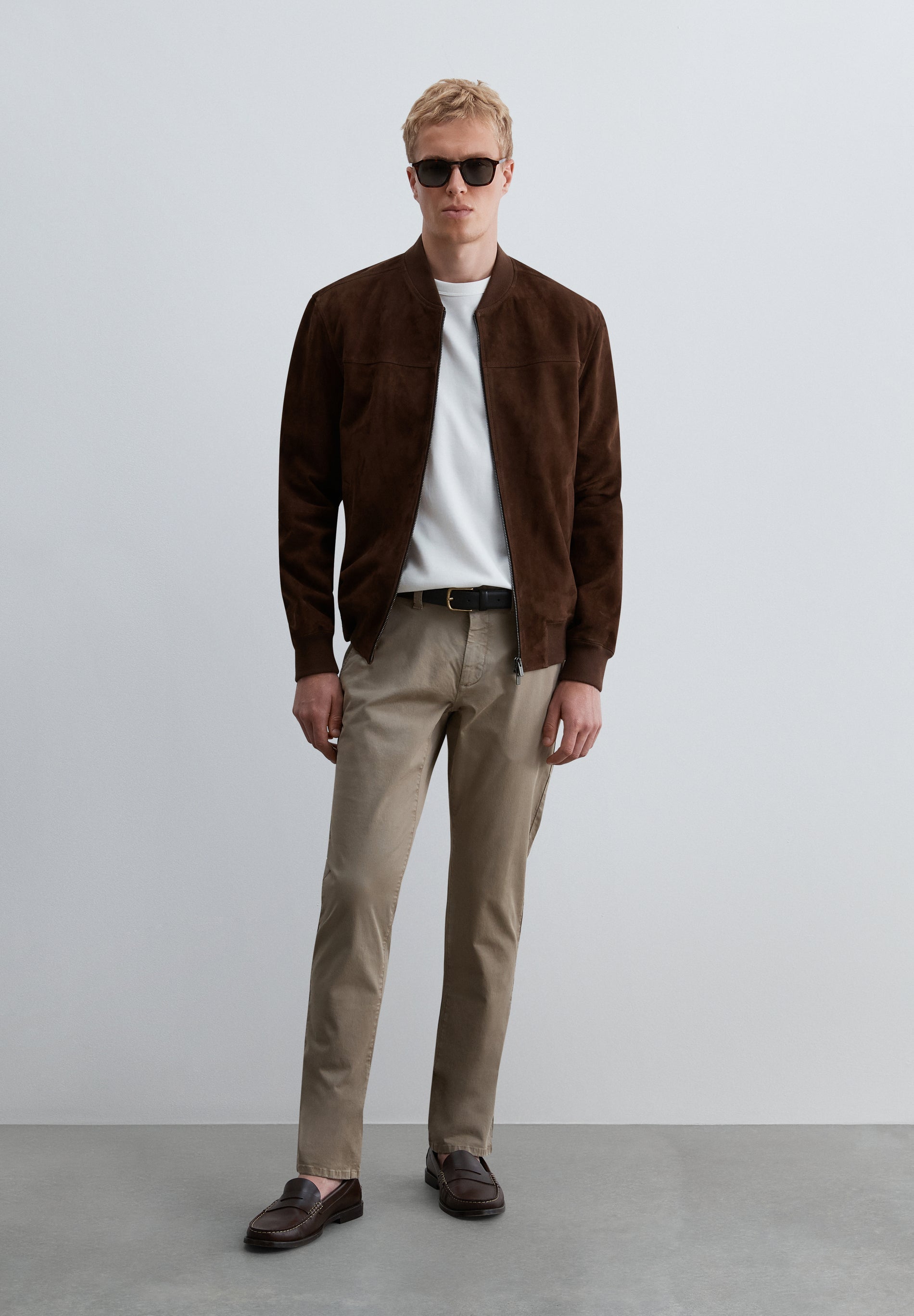 REGULAR FIT CHINO TROUSERS