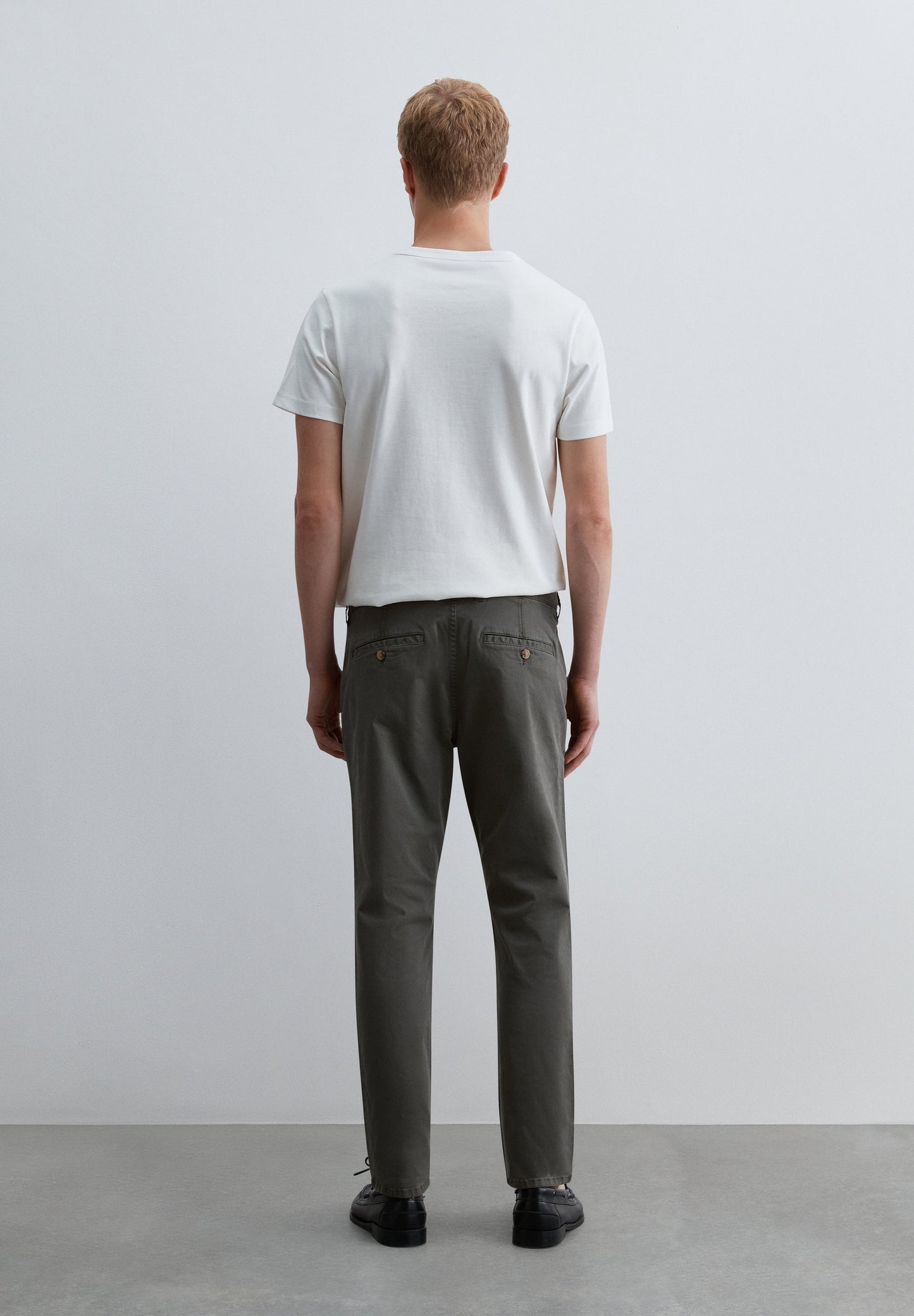REGULAR FIT CHINO TROUSERS