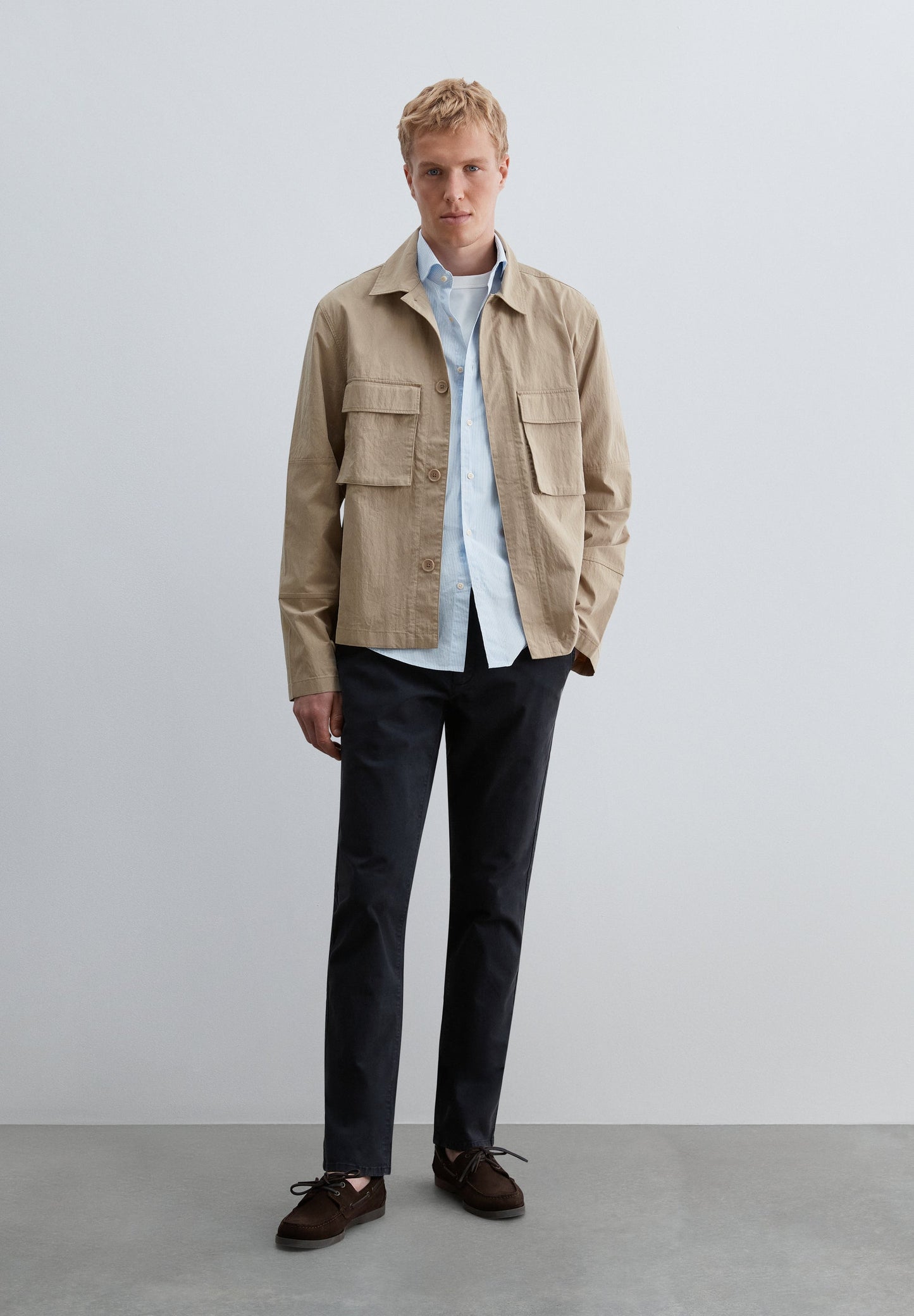 REGULAR FIT CHINO TROUSERS