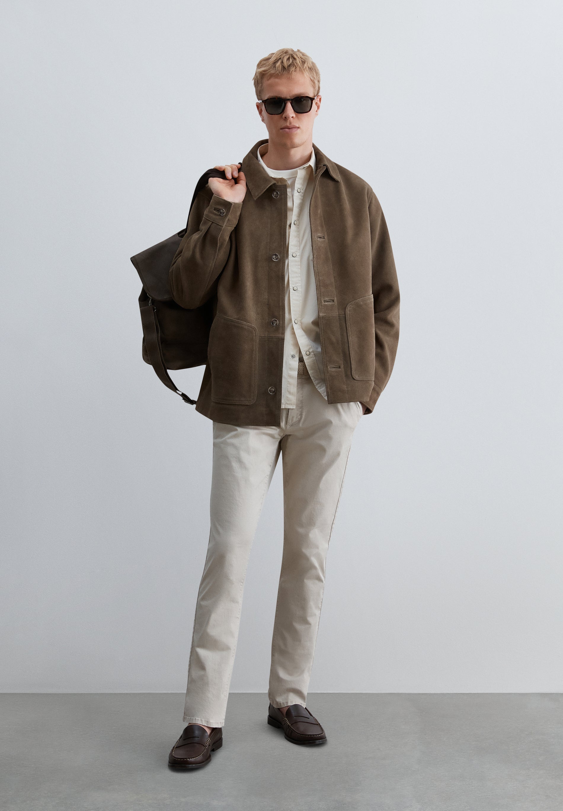REGULAR FIT CHINO TROUSERS