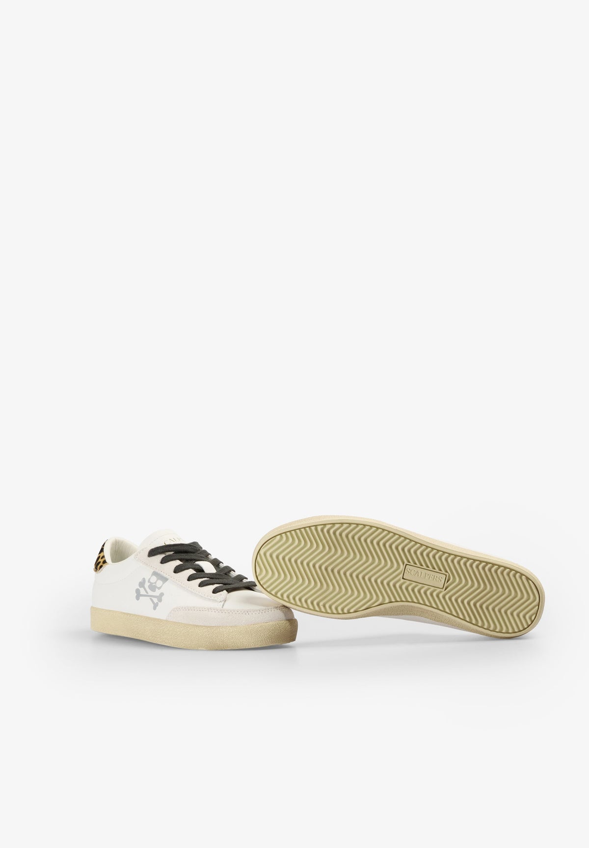 SNEAKERS WITH SIDE SKULL