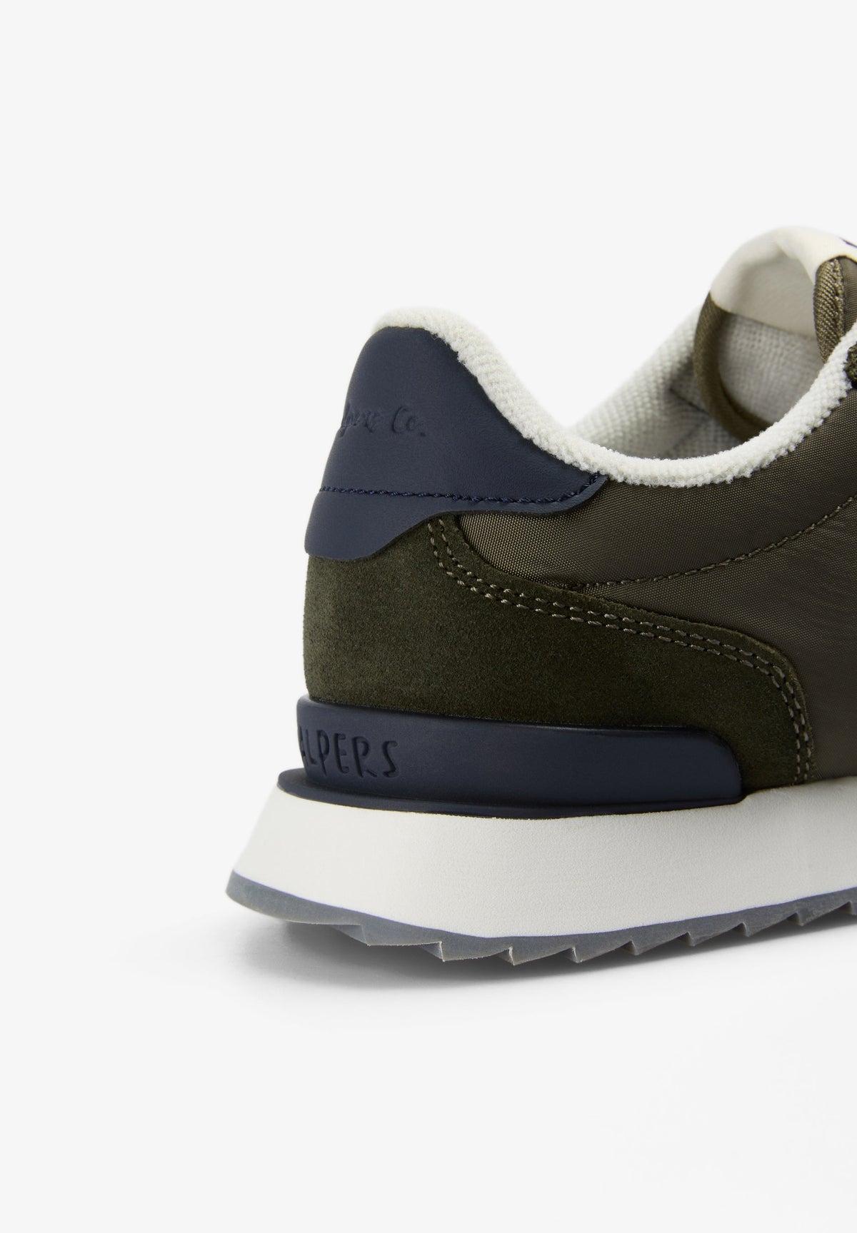 SNEAKERS WITH SIDE SKULL