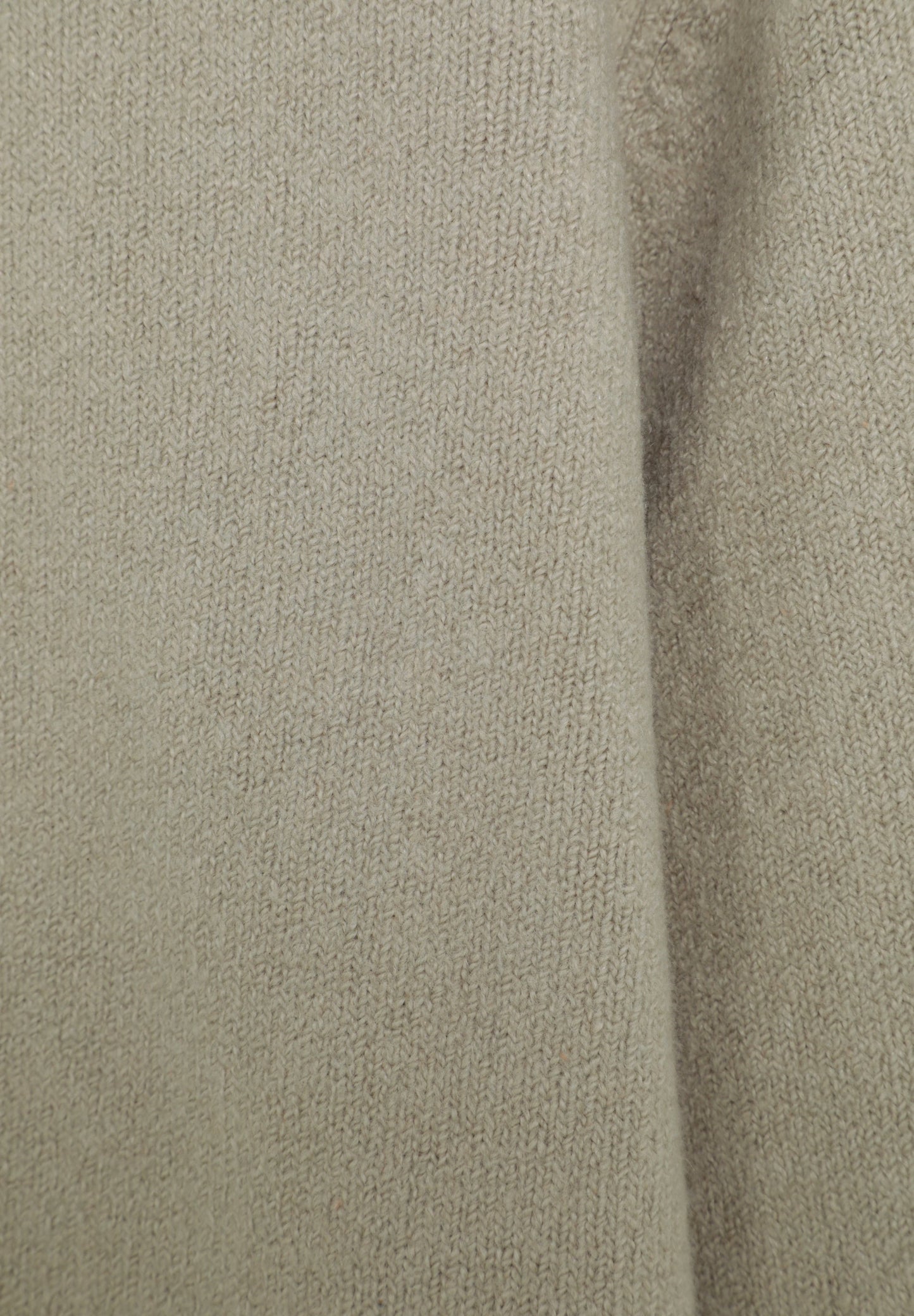 ROUND NECK RUSTIC SWEATER
