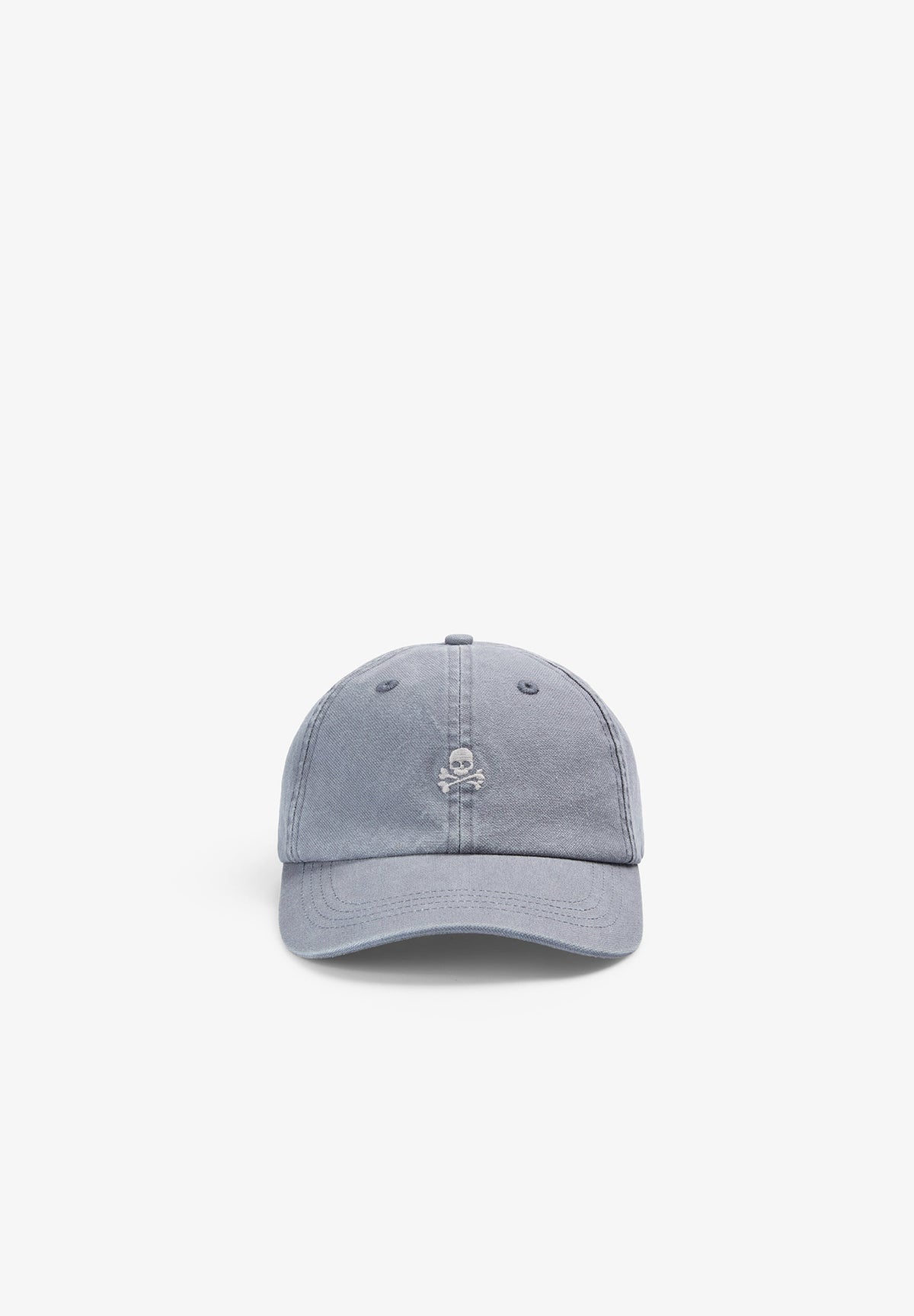 EMBROIDERED SKULL CAP