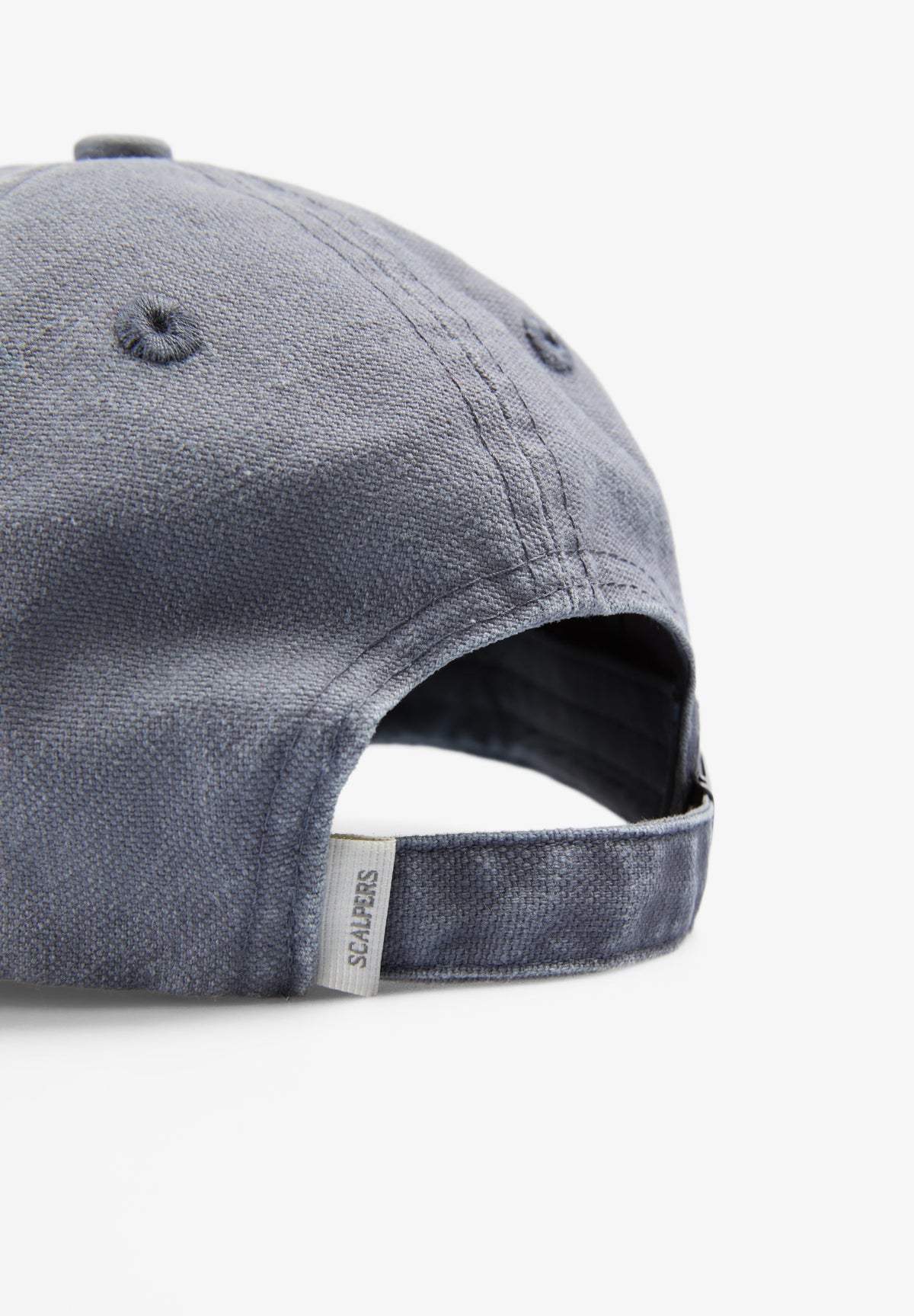 EMBROIDERED SKULL CAP