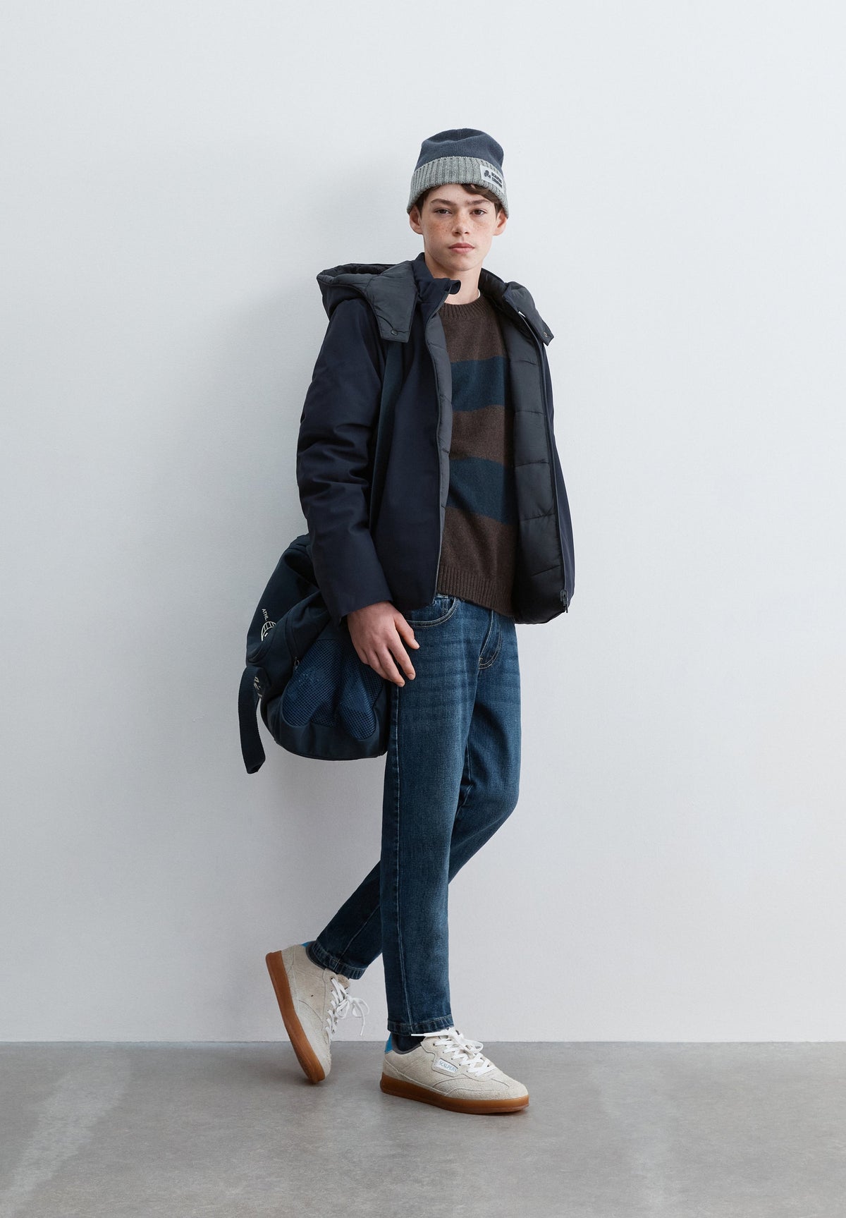REVERSIBLE JACKET WITH HOOD
