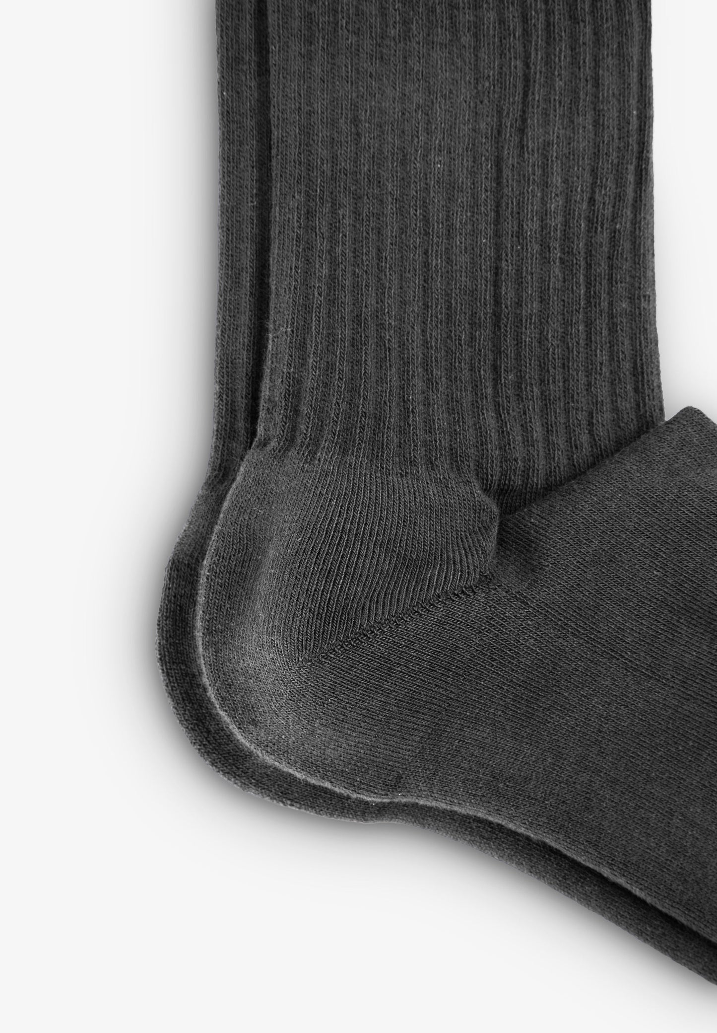 MID-CALF COTTON SOCKS