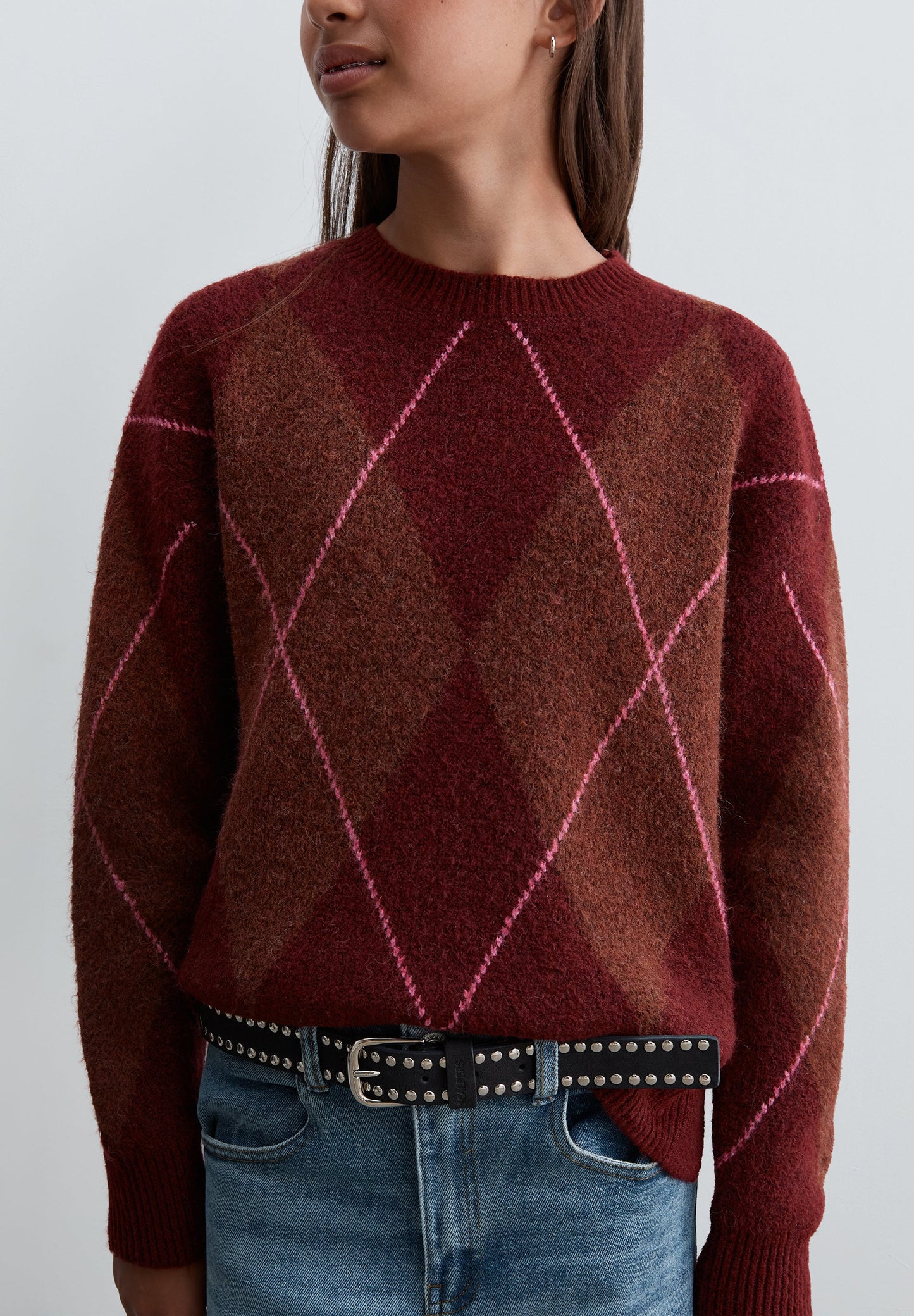DIAMOND PATTERN KNIT SWEATER