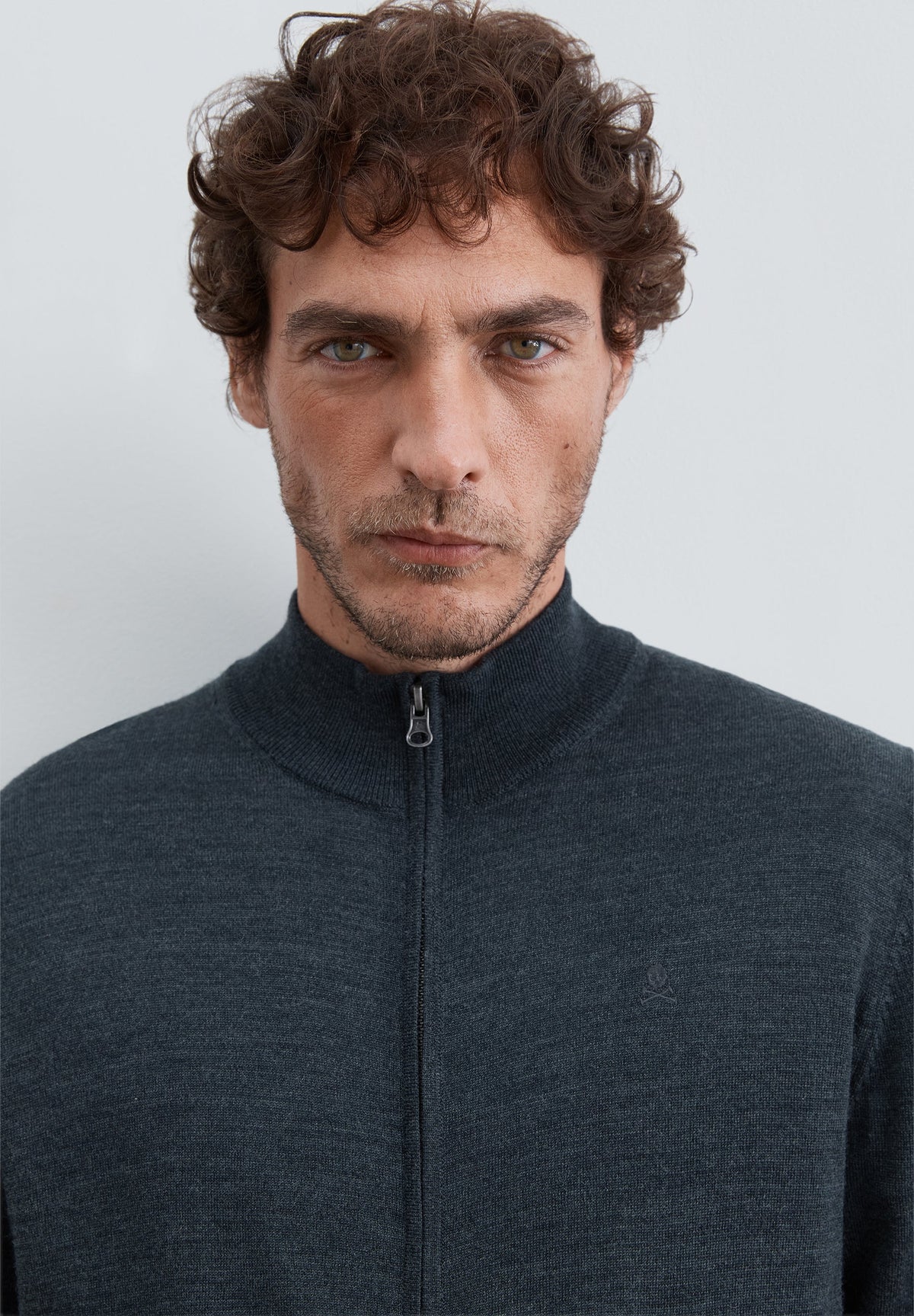 ZIP-UP WOOL CARDIGAN