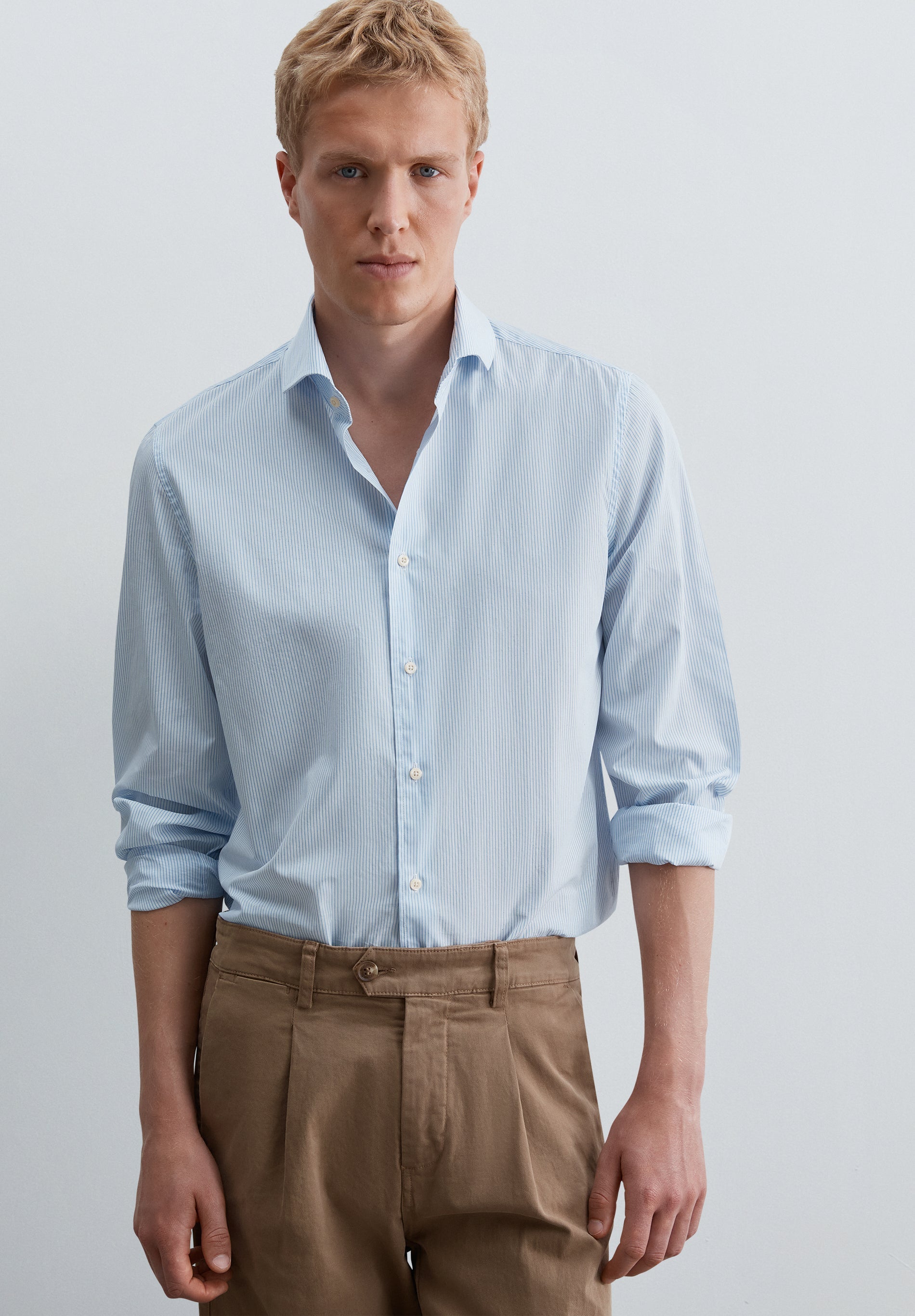 REGULAR FIT DRESS SHIRT
