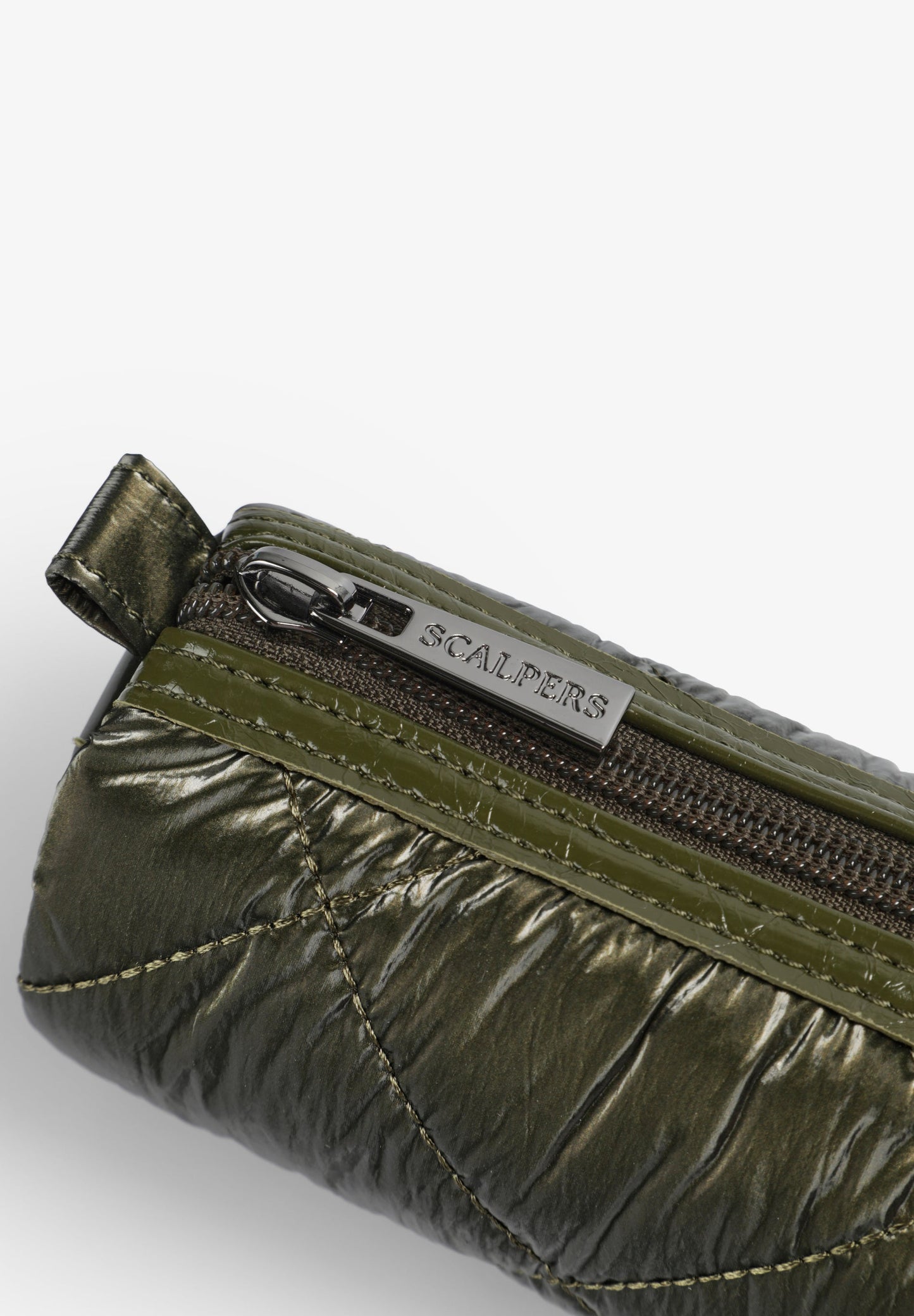 QUILTED NYLON CASE