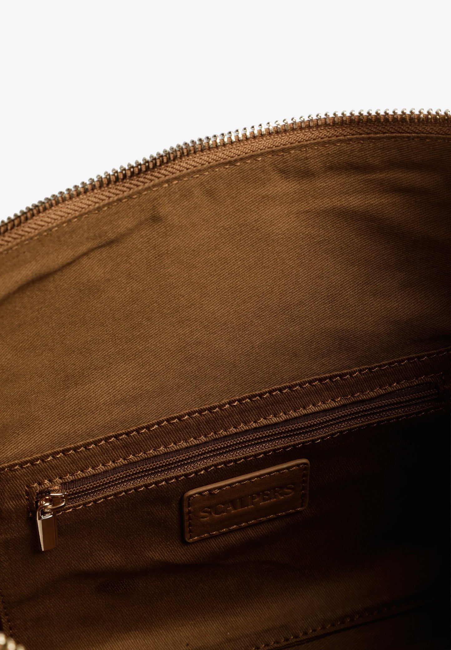 MEDIUM SHOULDER BAG WITH STUDS
