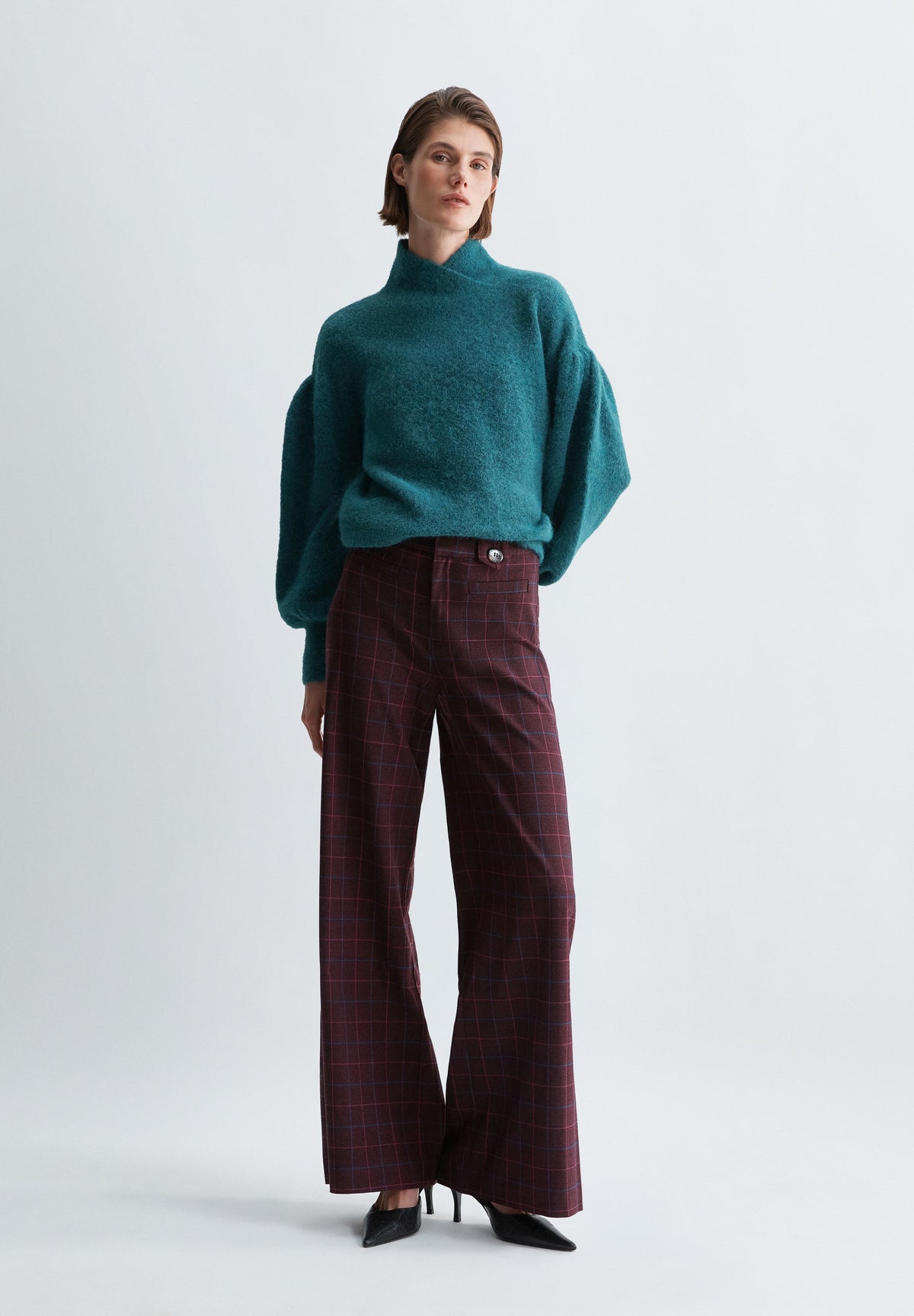 CHECK TROUSERS WITH BUTTON DETAIL
