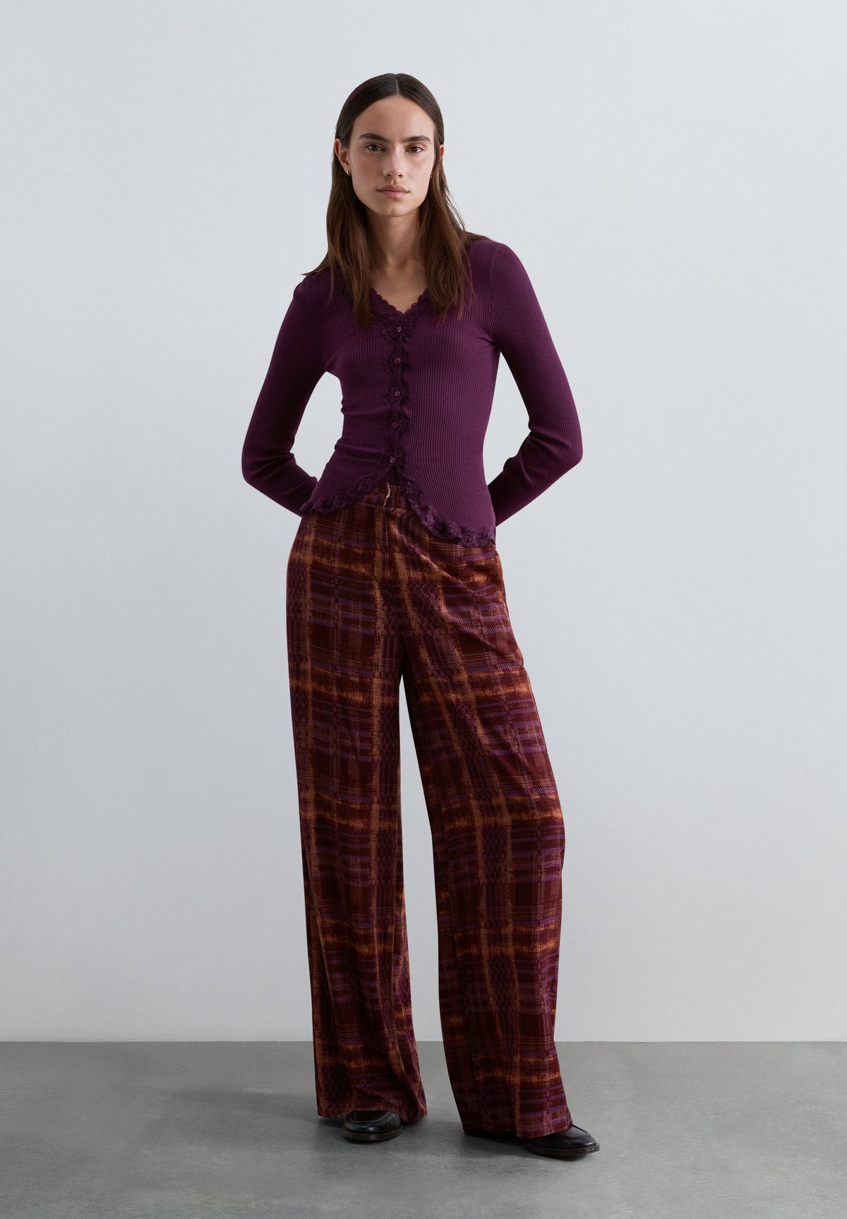 WIDE LEG PRINTED TROUSERS