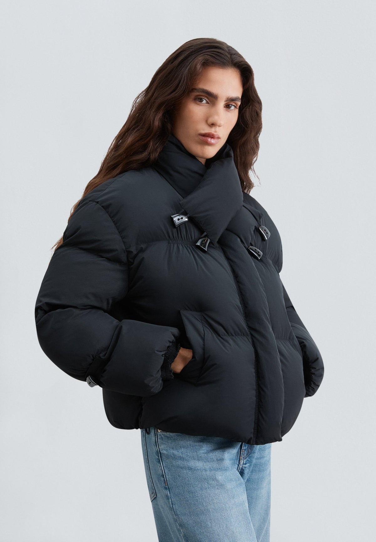 BUTTONED PUFFER JACKET