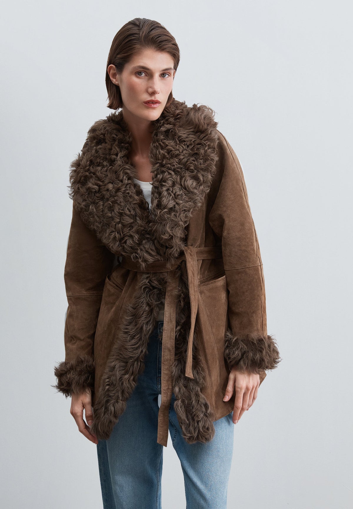 COAT WITH NATURAL FUR COLLAR