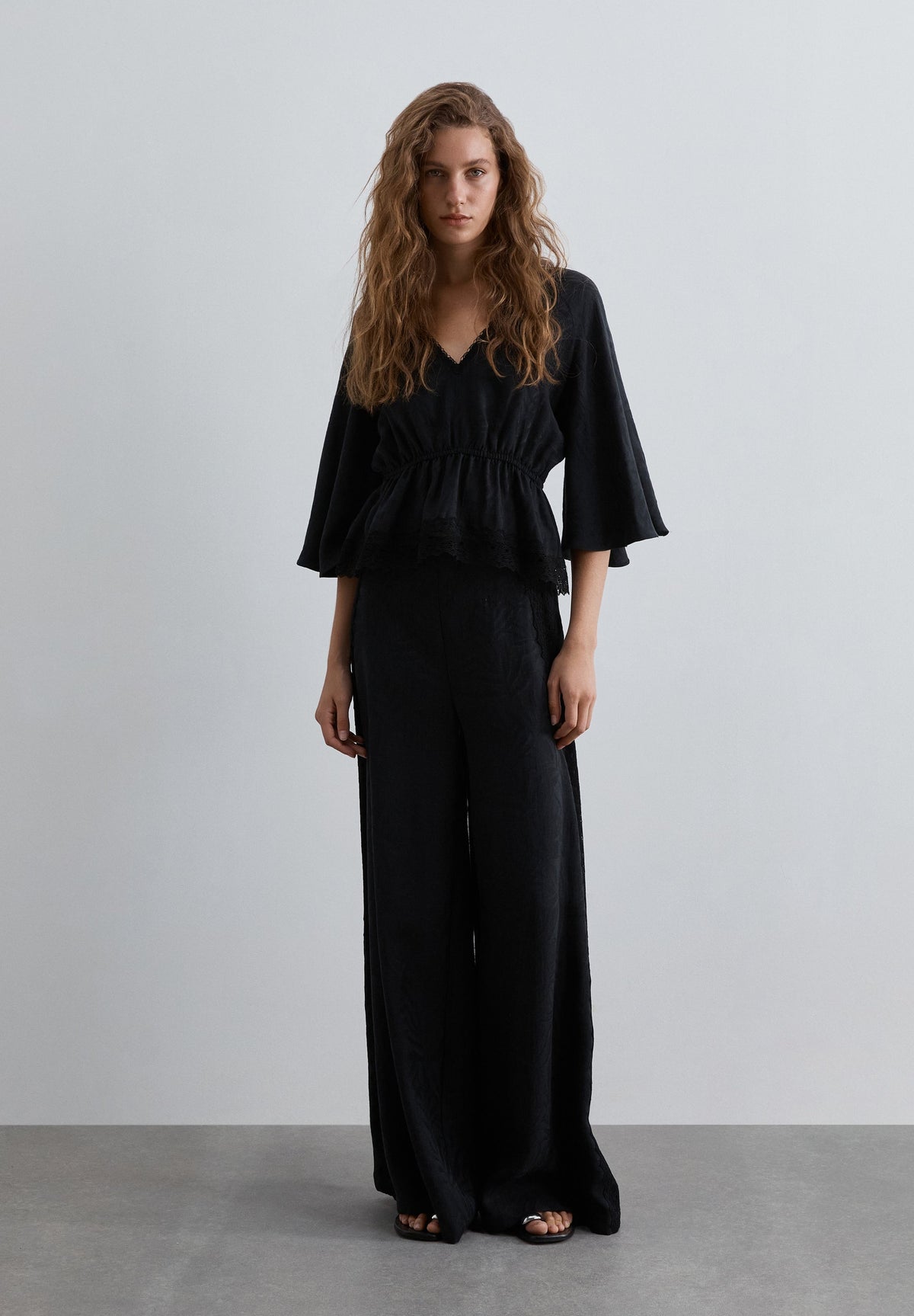 FLOWING TROUSERS WITH SIDE LACE DETAIL