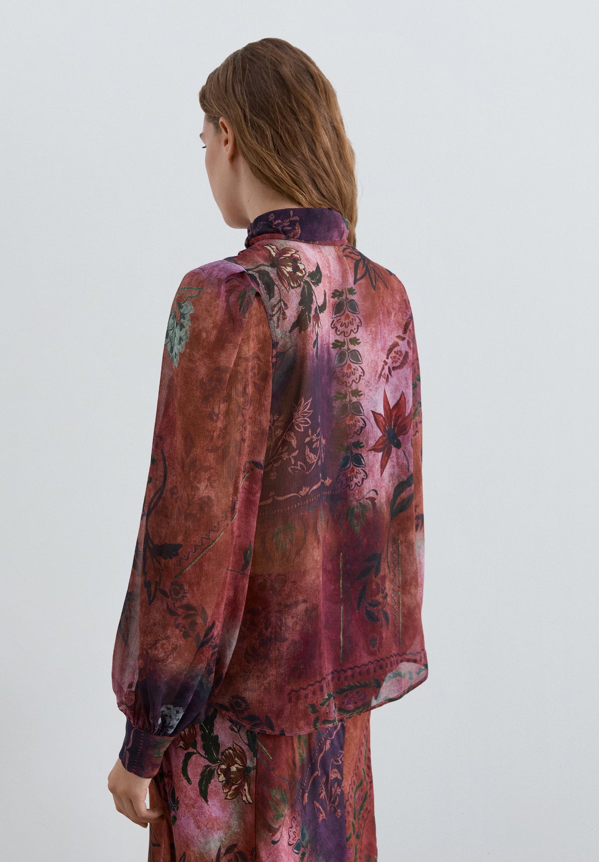 FLOWING PRINTED SHIRT