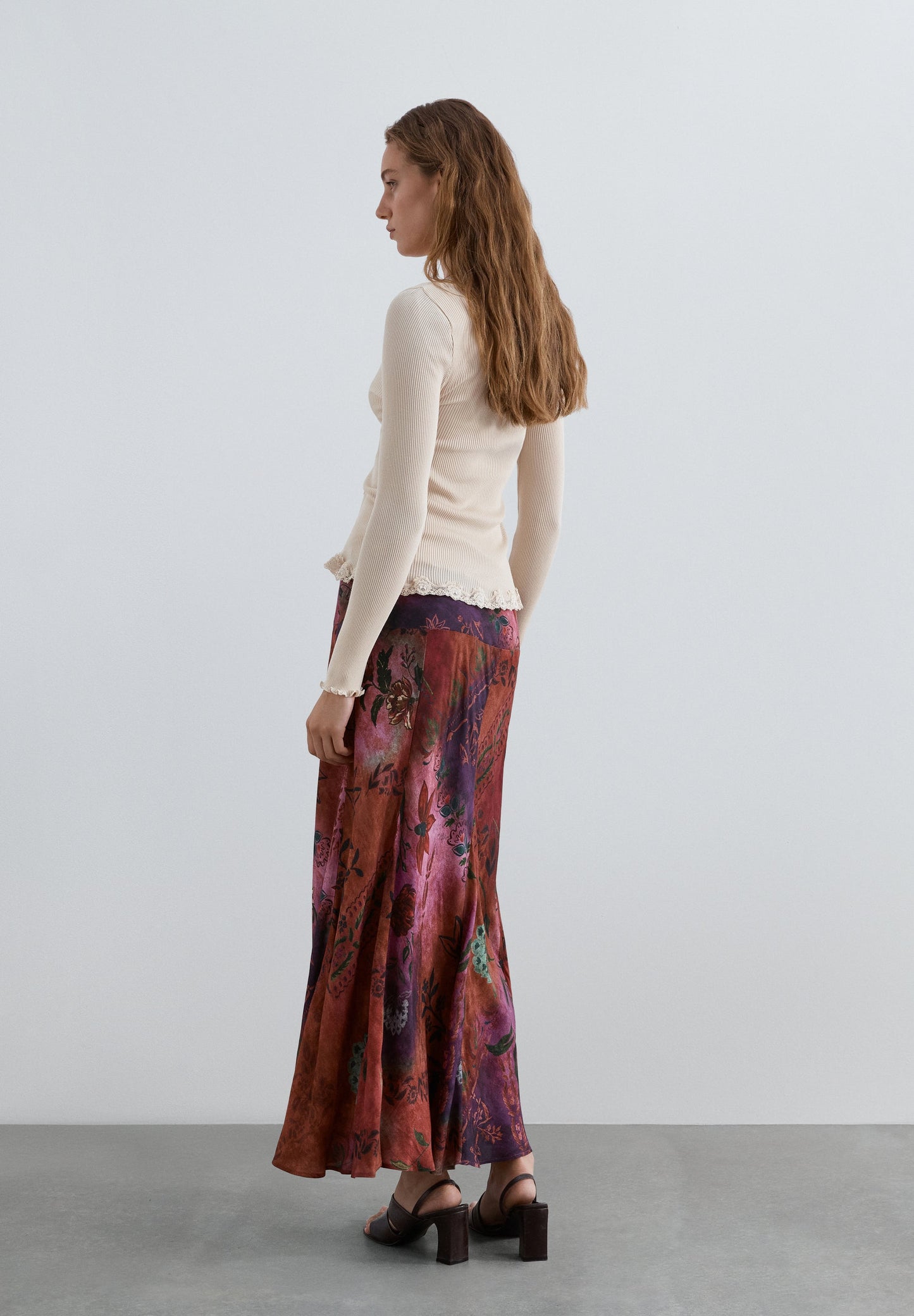 LONG PRINTED FLARED SKIRT
