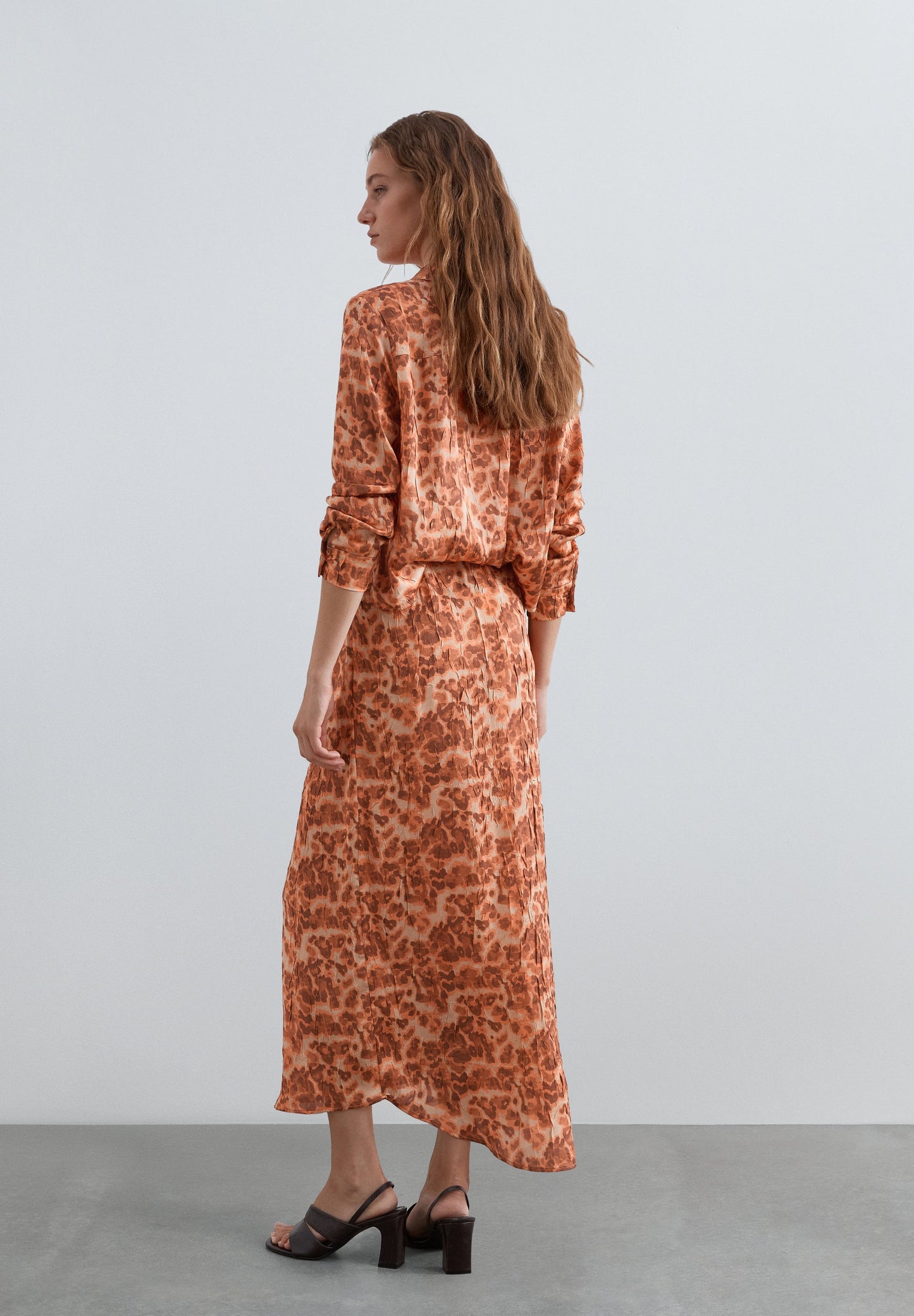 ANIMAL PRINT MIDI SKIRT