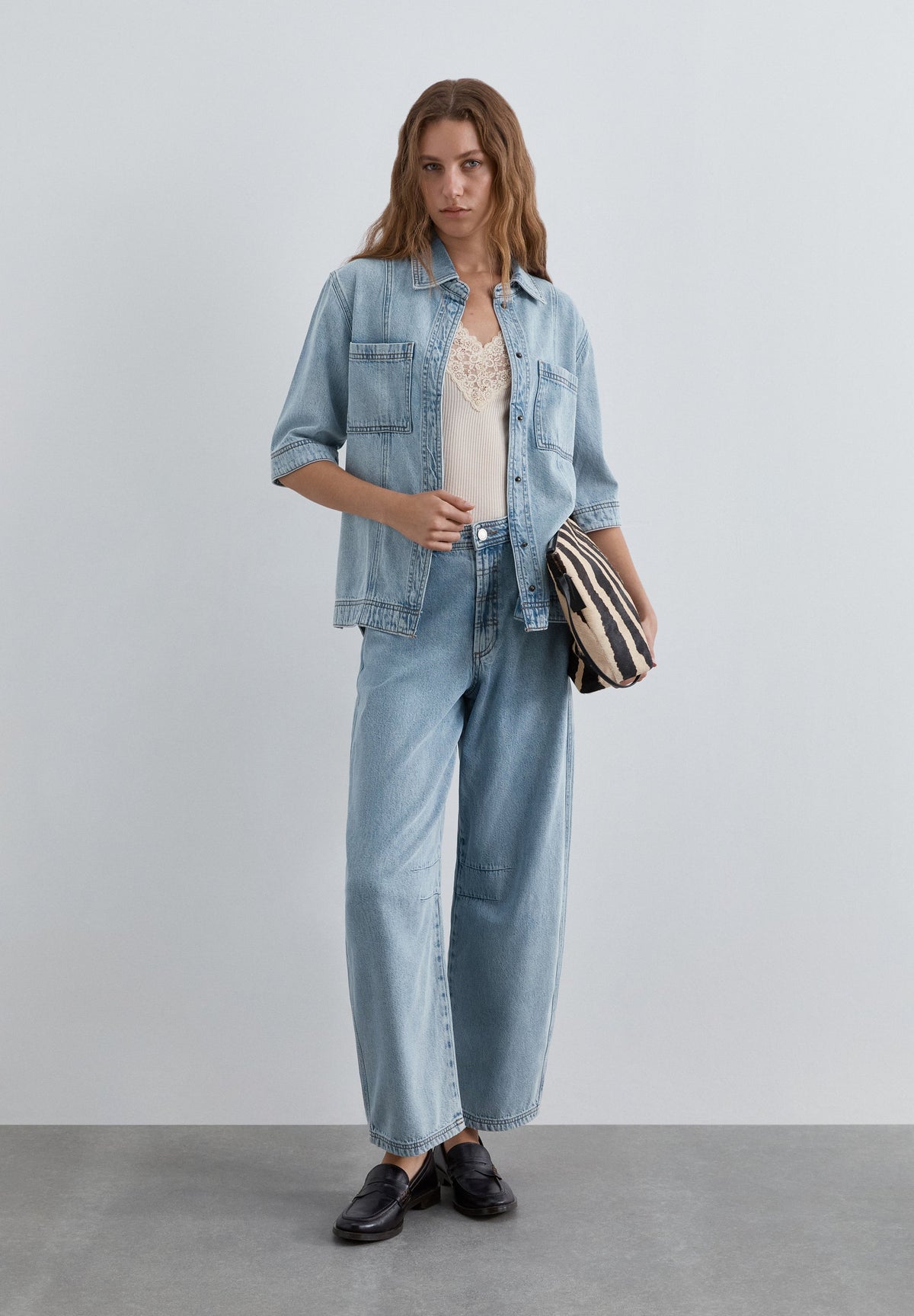 DENIM SHIRT WITH POCKETS