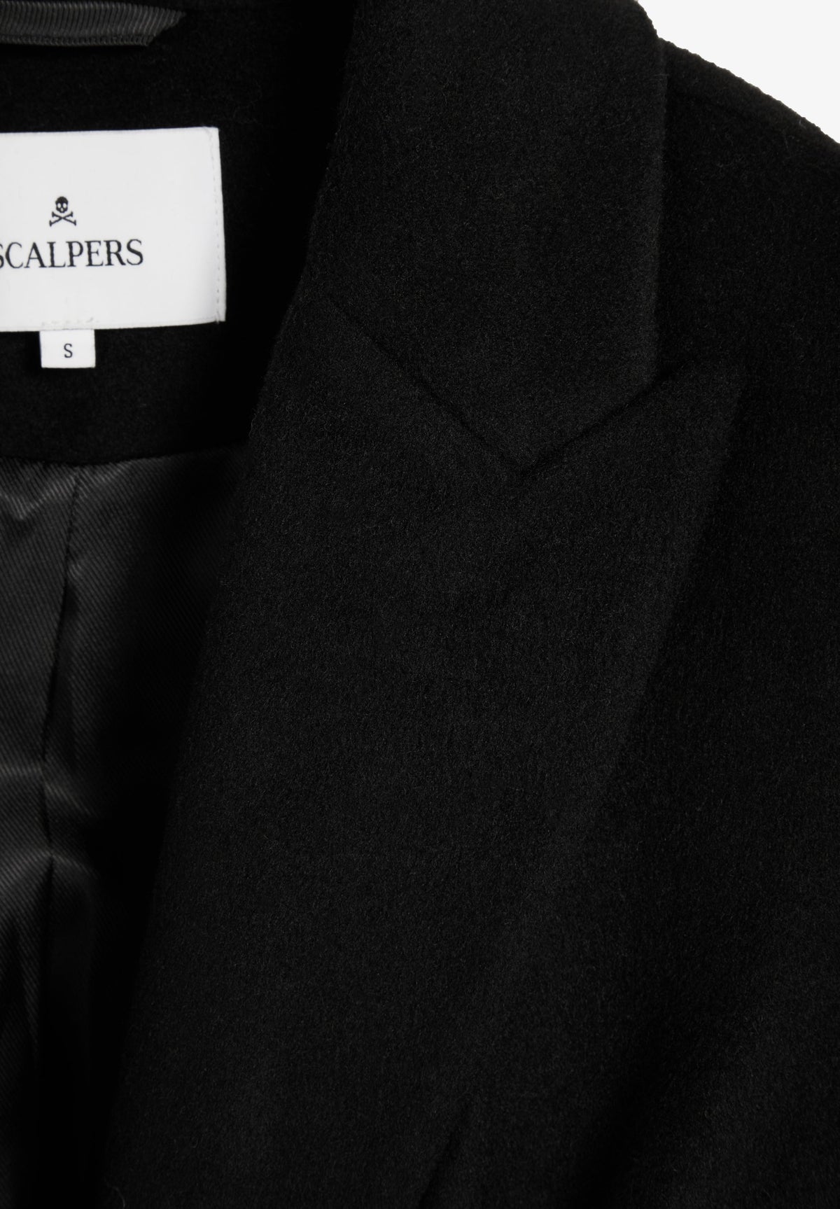 WOOL COAT WITH DARTS