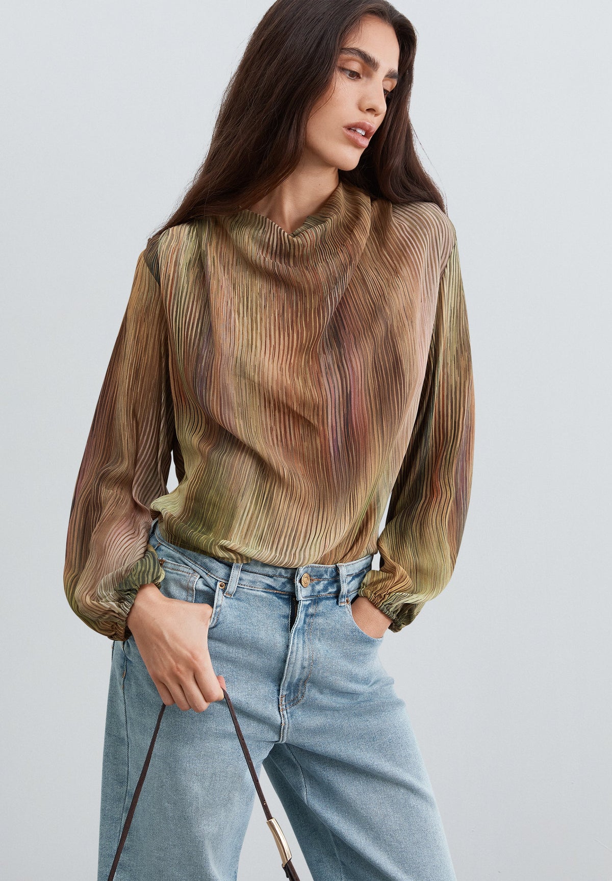 MULTICOLOURED PLEATED BLOUSE