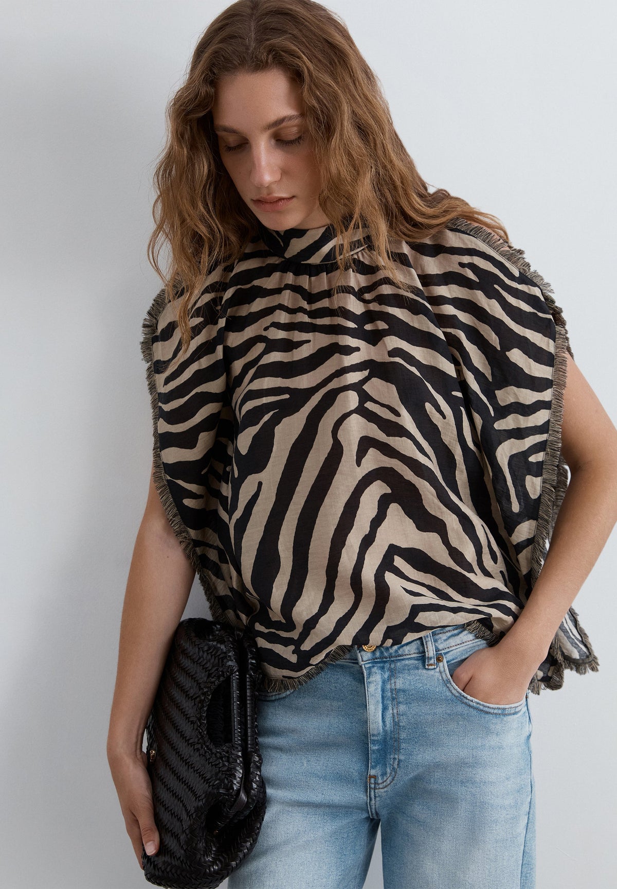 ANIMAL PRINT FRINGED TOP