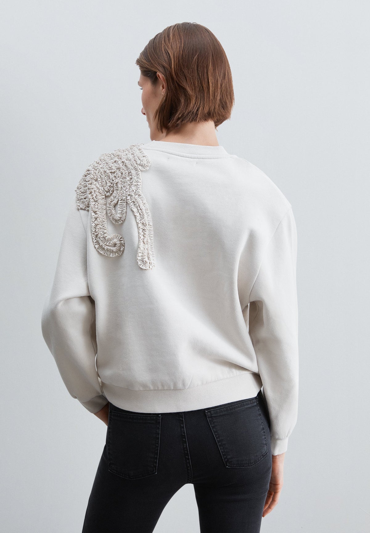 SHOULDER DETAIL SWEATSHIRT